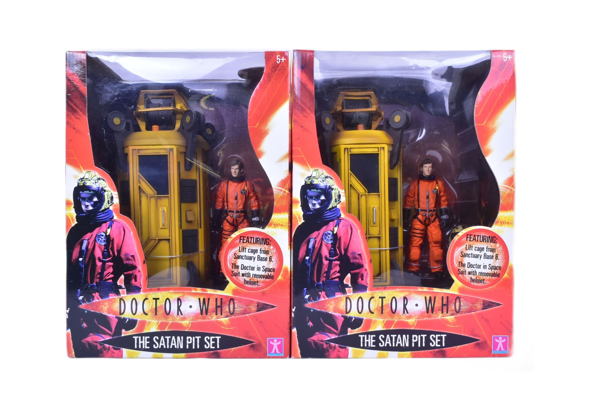 DOCTOR WHO - CHARACTER OPTIONS - THE SATAN PIT X2 PLAYSETS