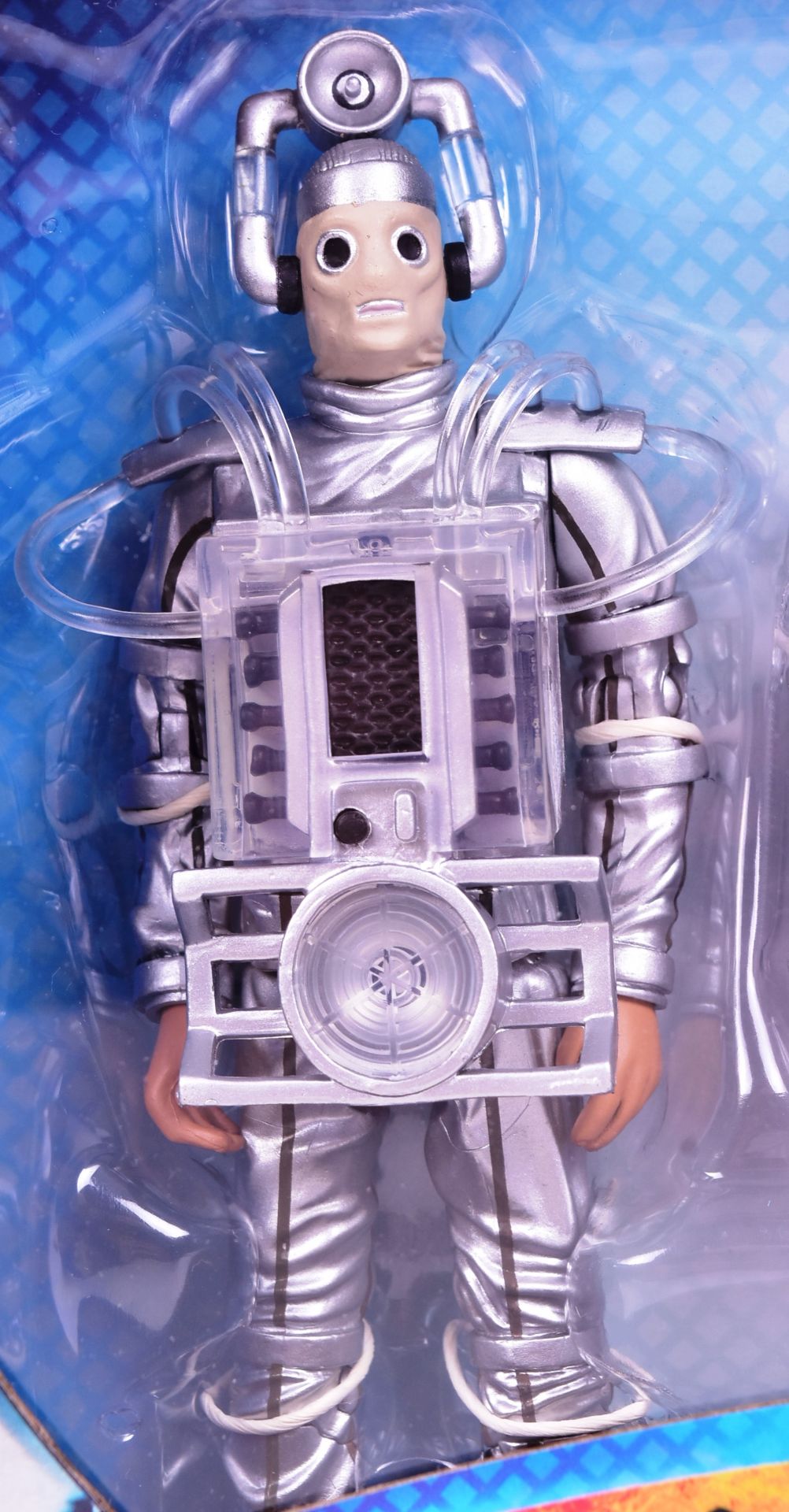 DOCTOR WHO - CHARACTER OPTIONS - AGE OF STEEL CYBERMAN FIGURE SET - Image 3 of 4