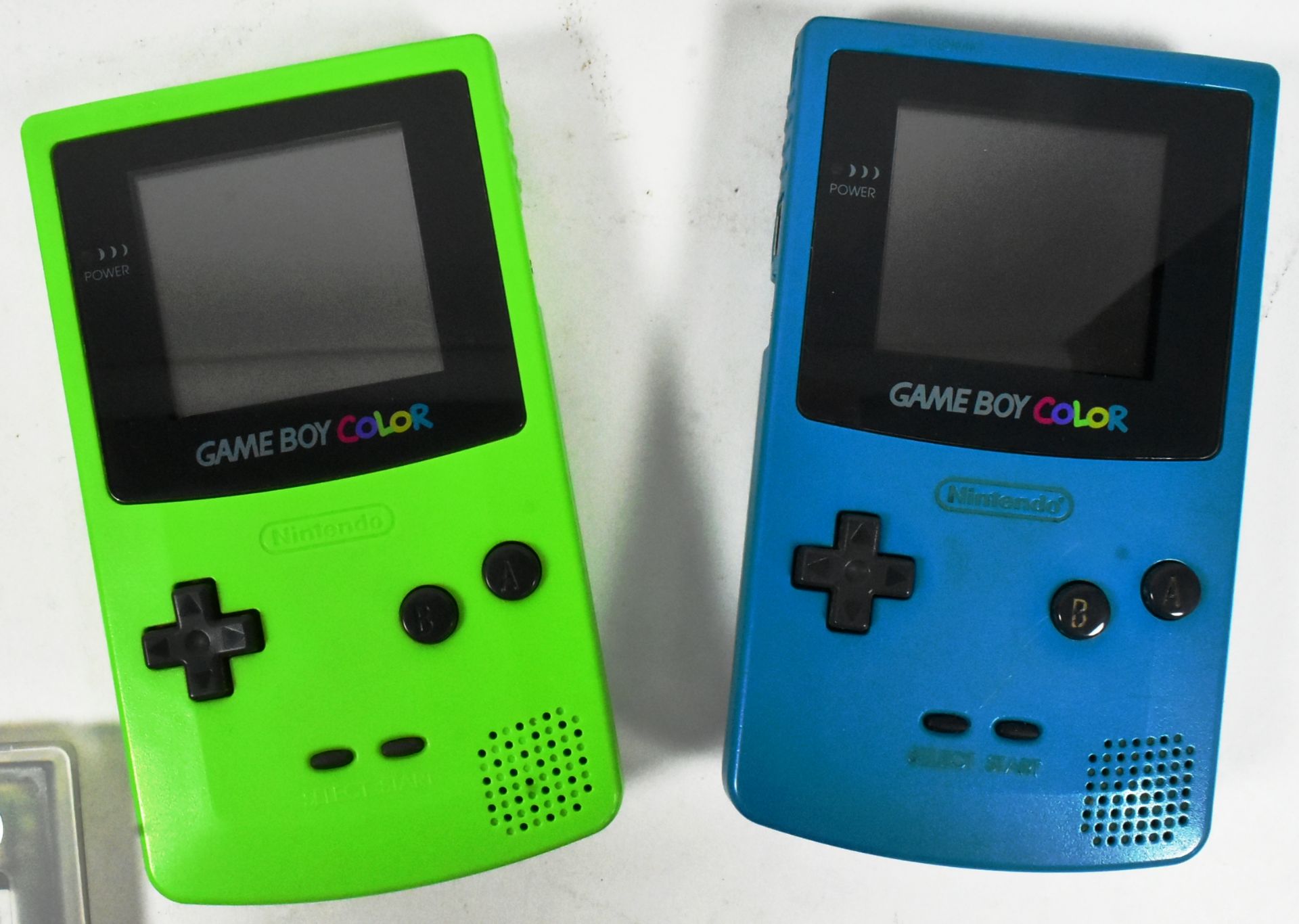 NINTENDO GAME BOY - GAMEBOY COLOUR & ADVANCE + GAMES - Image 2 of 5