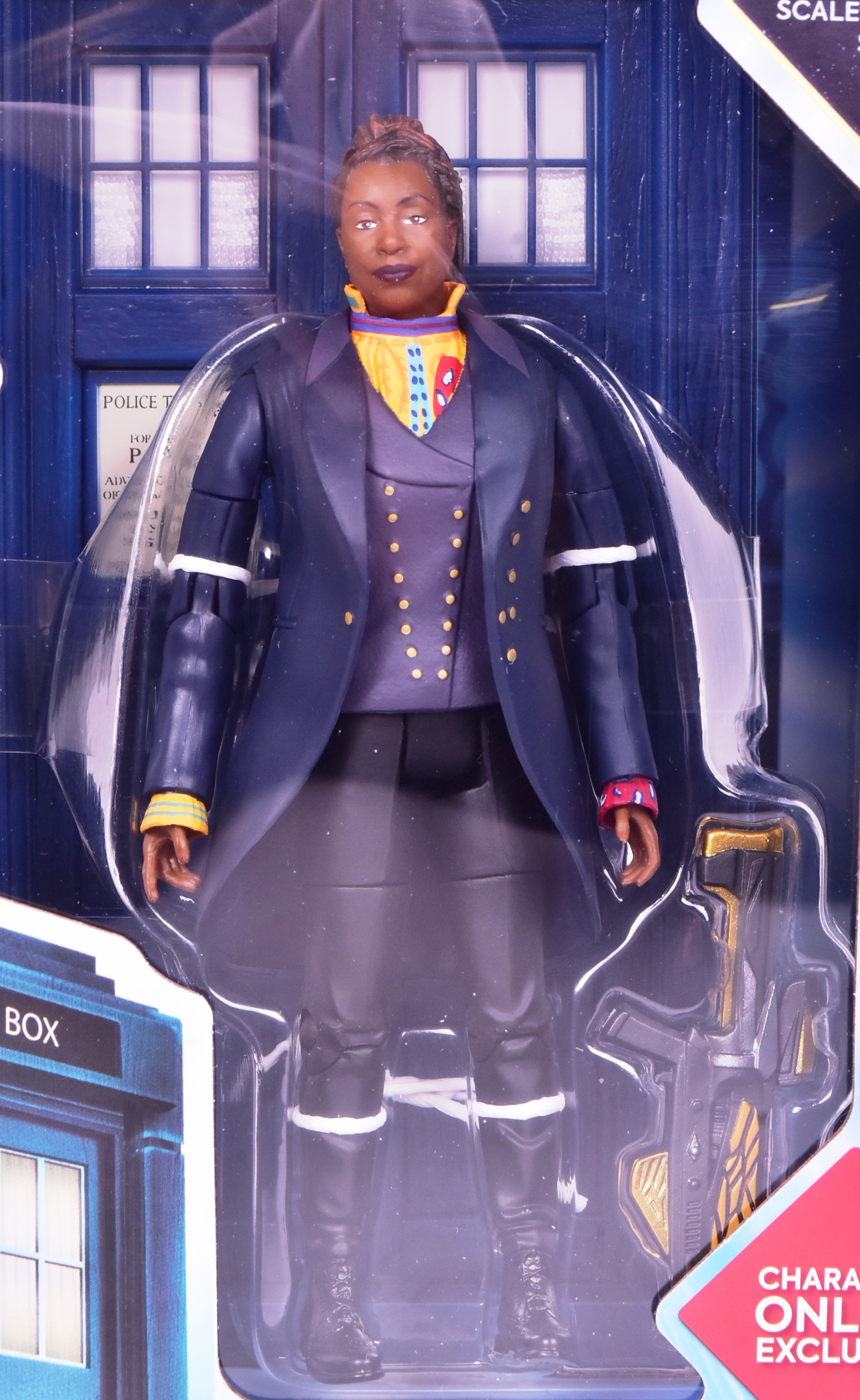 DOCTOR WHO - CHARACTER OPTIONS - FUGITIVE DOCTOR FIGURE SET - Image 2 of 6