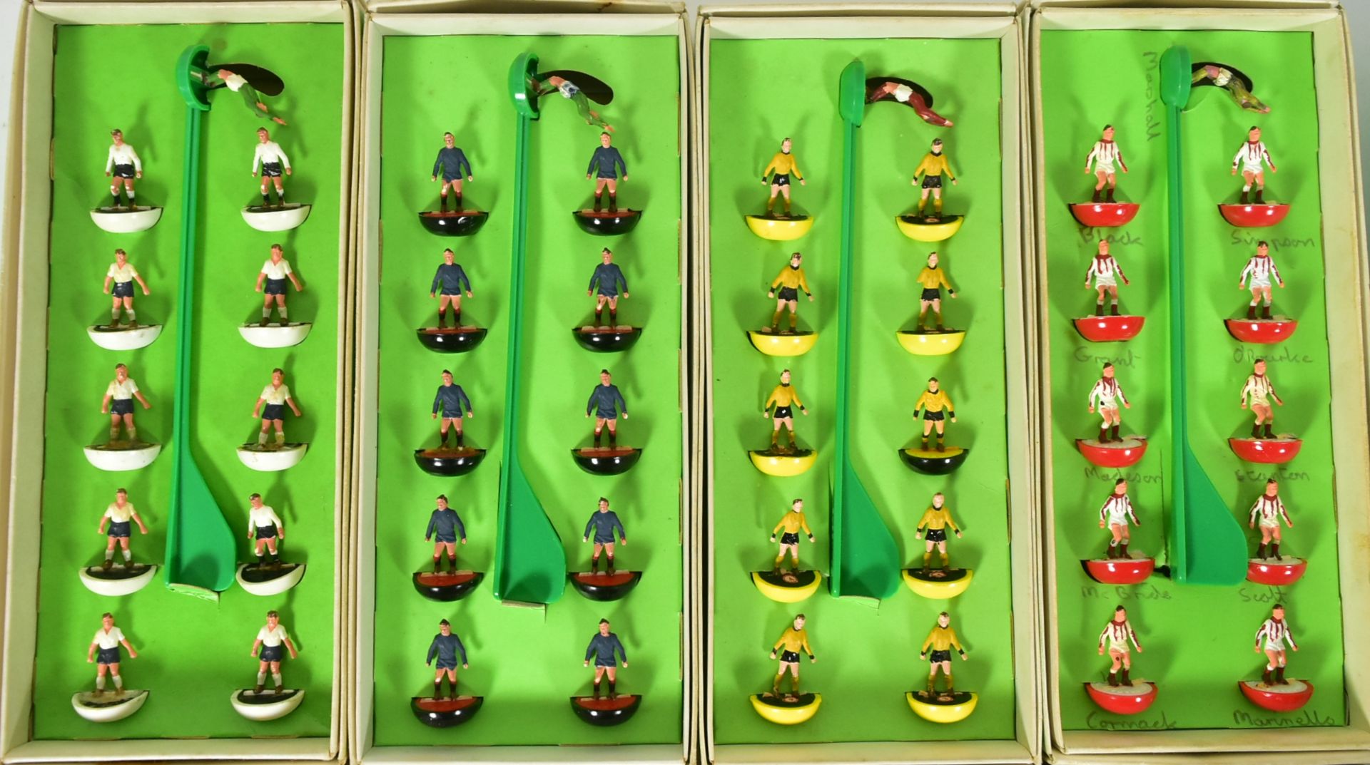SUBBUTEO - COLLECTION OF VINTAGE SUBBUTEO SETS & ACCESSORIES - Image 5 of 5