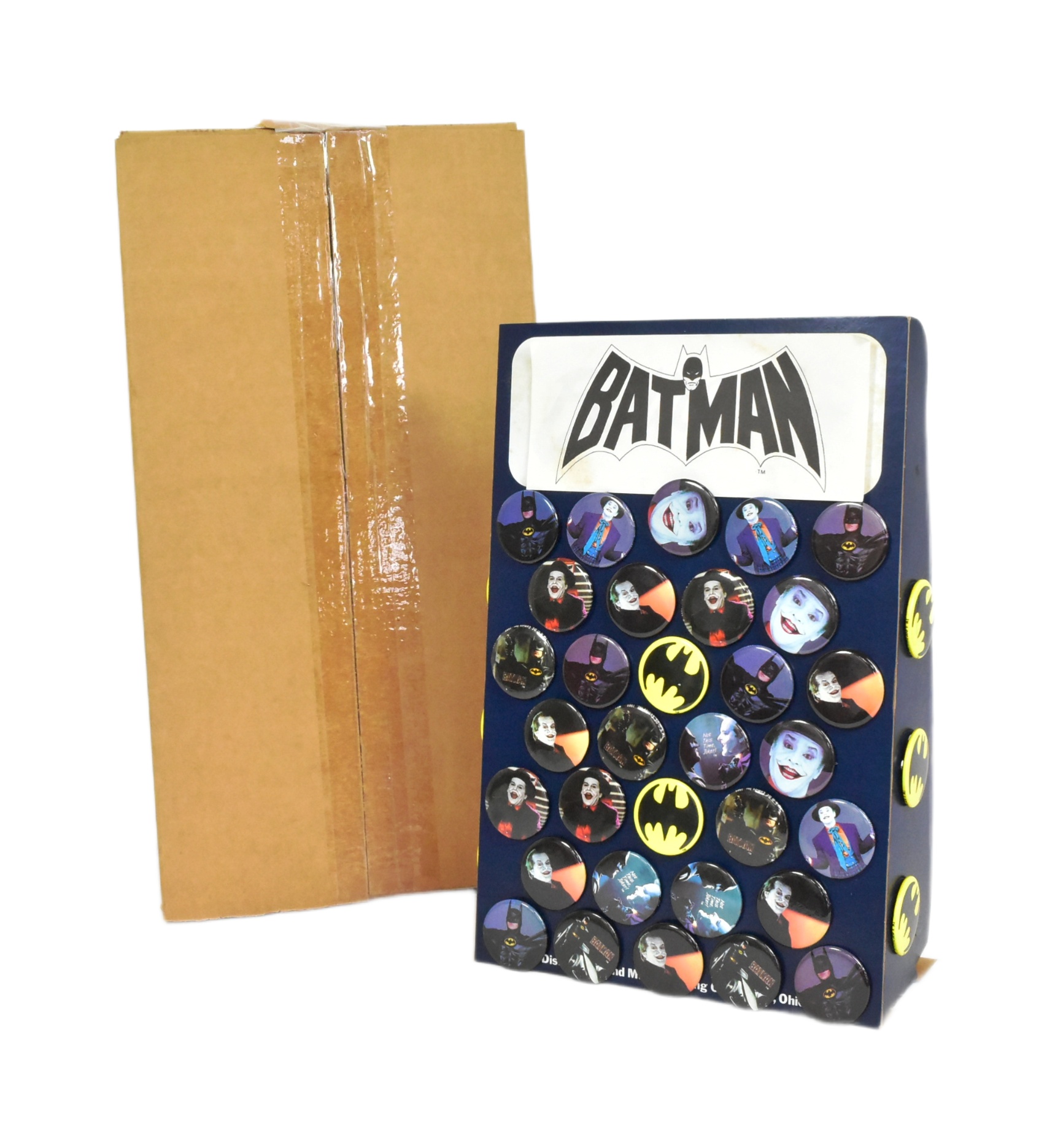 BATMAN - COLLECTION OF BATMAN TOYS & BADGES