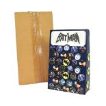 BATMAN - COLLECTION OF BATMAN TOYS & BADGES