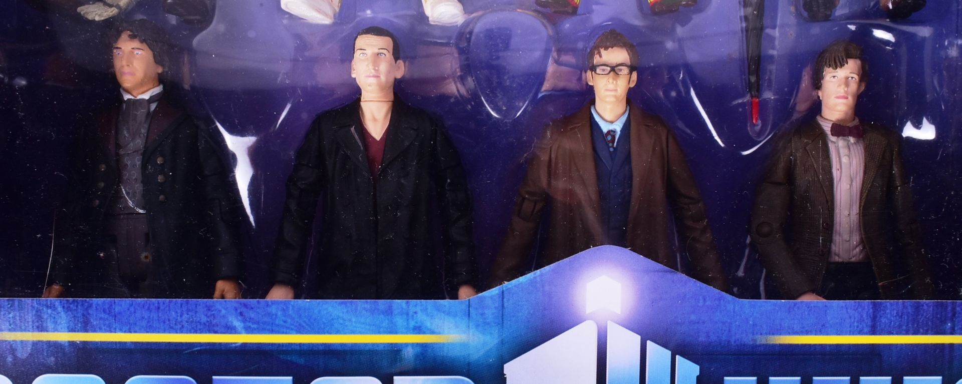 DOCTOR WHO - CHARACTER OPTIONS - ELEVEN DOCTOR FIGURE SET - Image 5 of 5