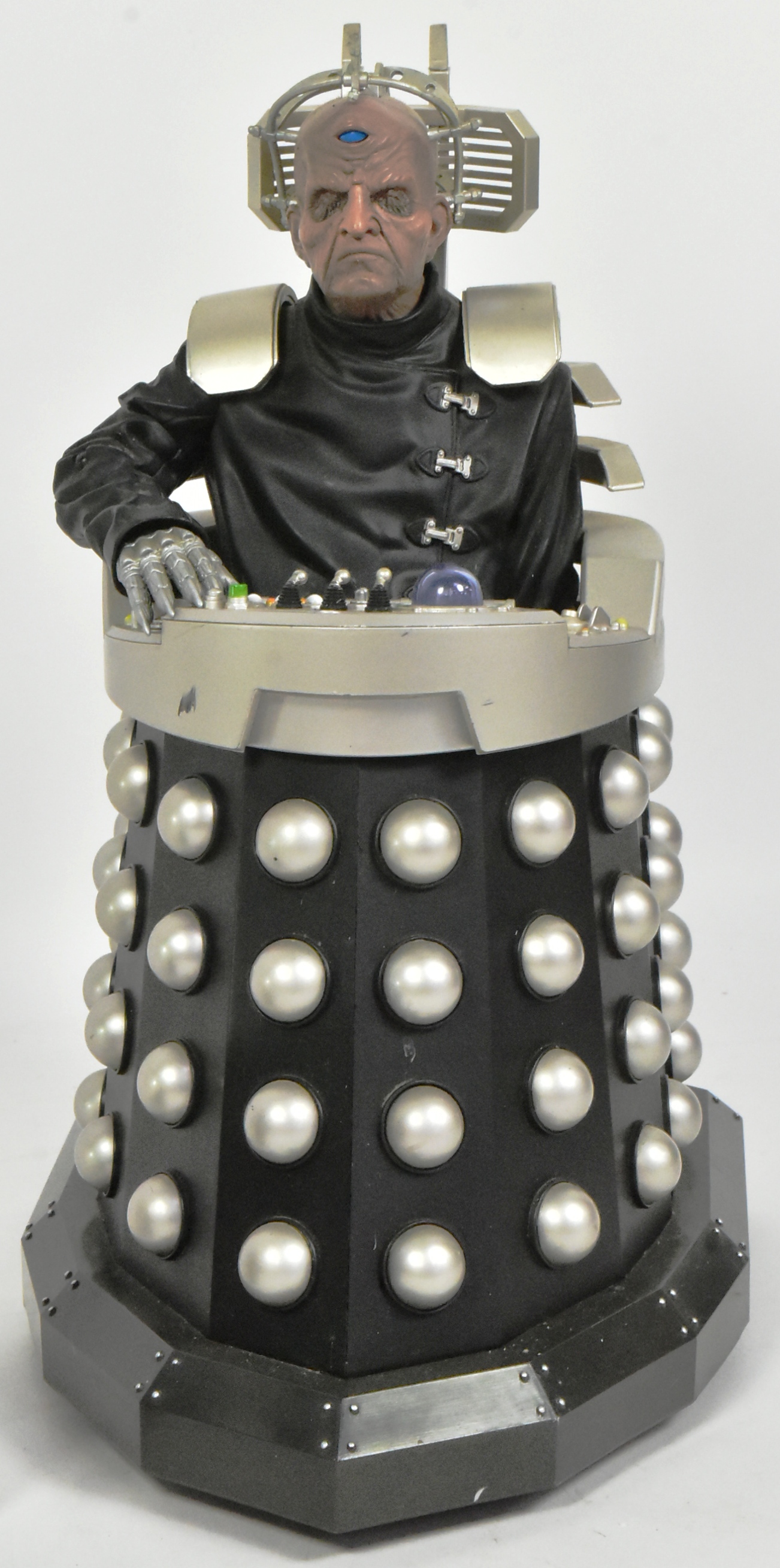 DOCTOR WHO - CHARACTER OPTIONS - RADIO CONTROLLED DAVROS - Image 2 of 6