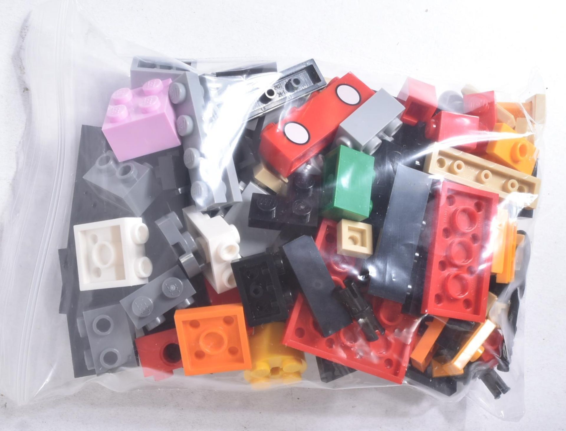 LEGO - BRICKHEADZ - 41624 - MICKEY MOUSE - Image 4 of 4