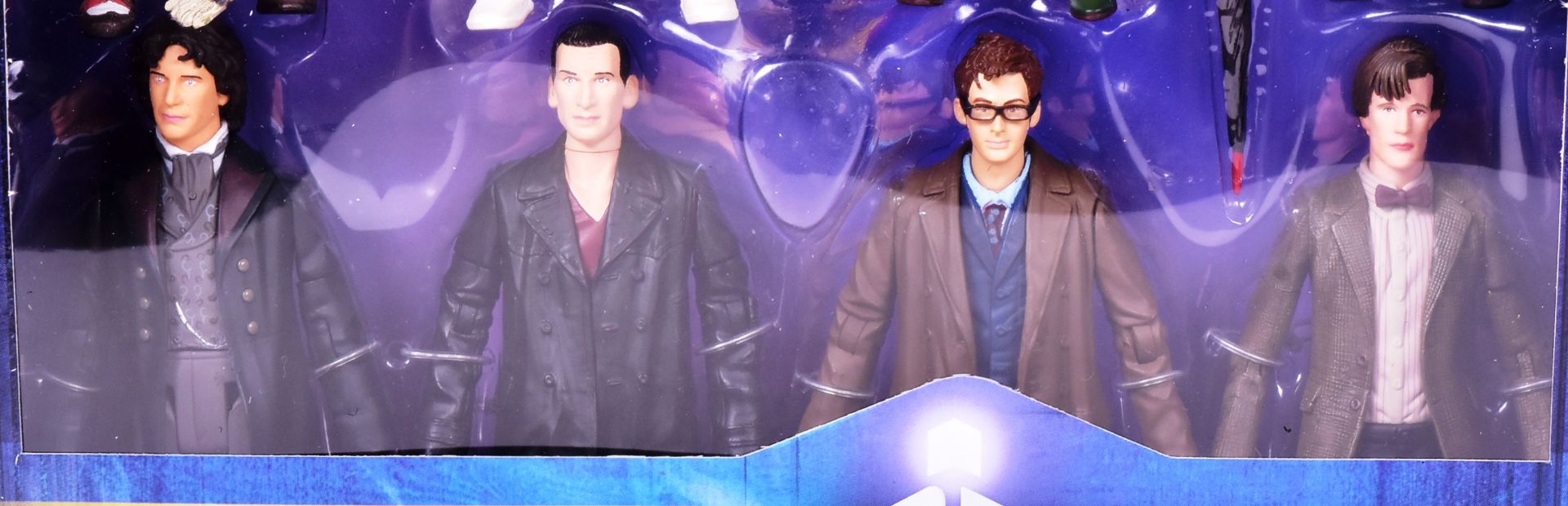DOCTOR WHO - CHARACTER OPTIONS - ELEVEN DOCTOR FIGURE SET - Image 5 of 6