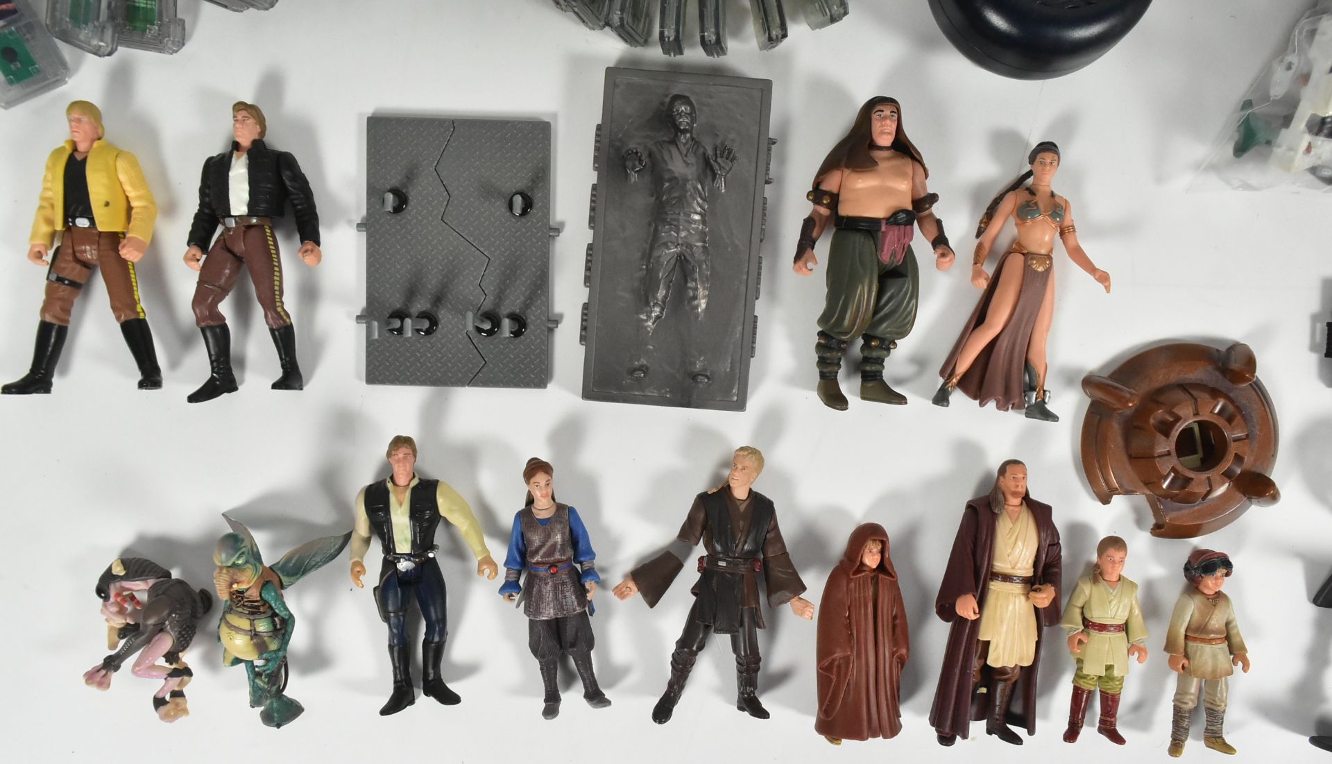 STAR WARS - LARGE COLLECTION OF 1990S ACTION FIGURES - Image 4 of 6