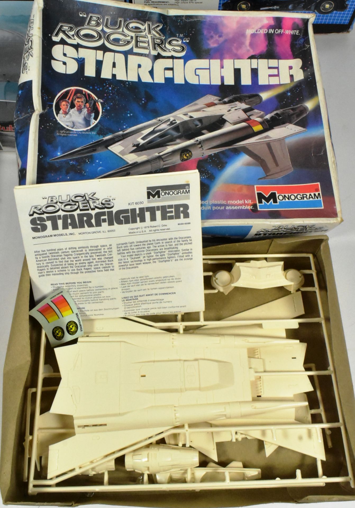 MODEL KITS - VINTAGE PLASTIC MODEL KITS - Image 4 of 5