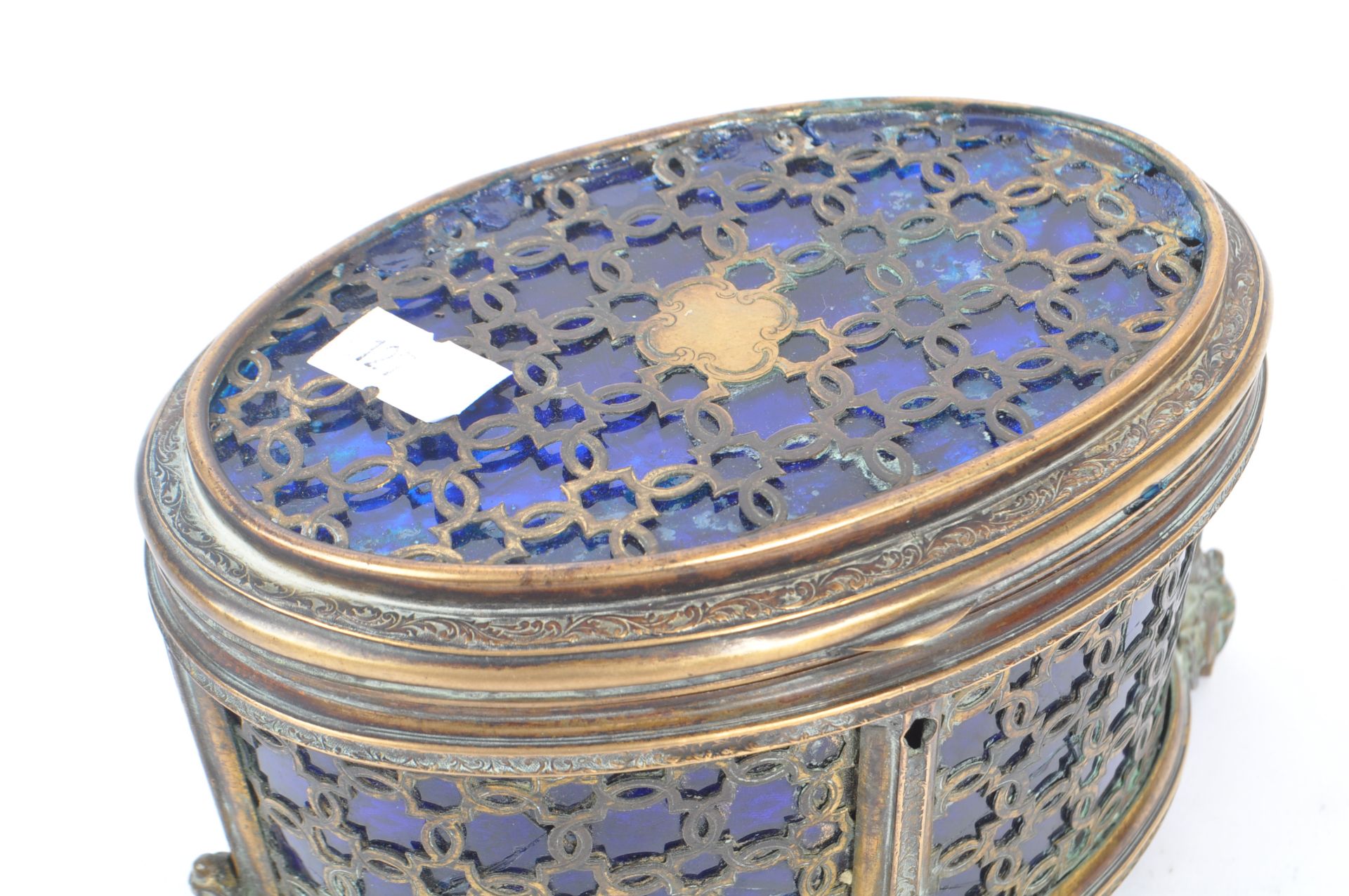 EARLY 20TH CENTURY BRASS AND BLUE GLASS TRINKET BOX - Image 6 of 6