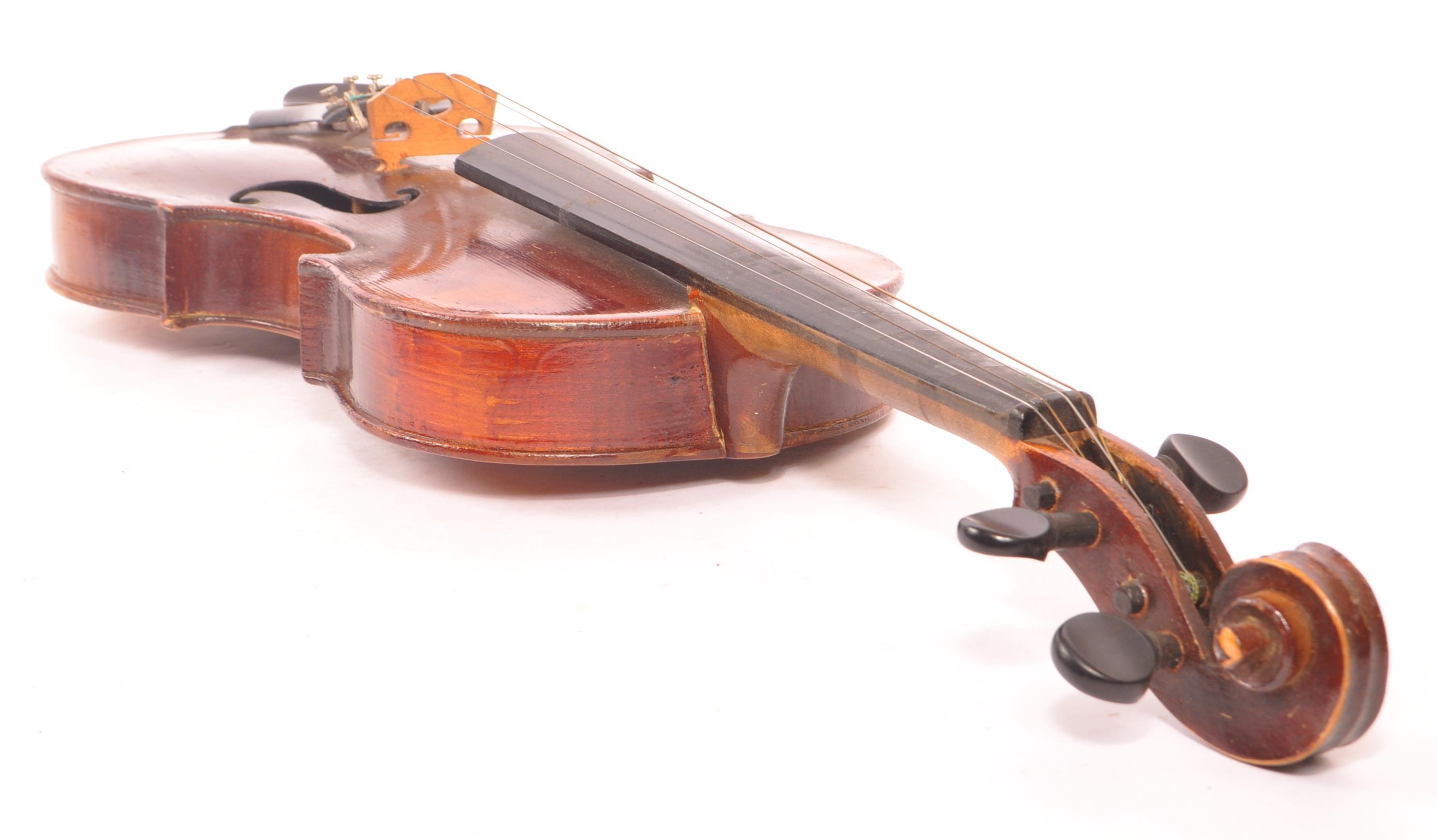 20TH CENTURY 4/4 VIOLIN WITH TWO BOWS AND CASE - Image 7 of 10