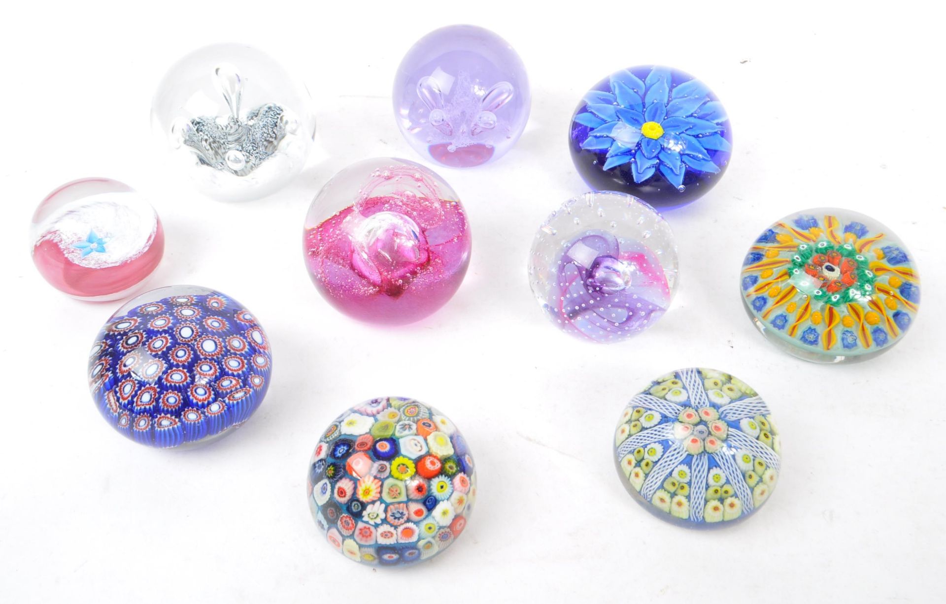 CAITHNESS - STRATHEARN - COLLECTION OF GLASS PAPERWEIGHTS