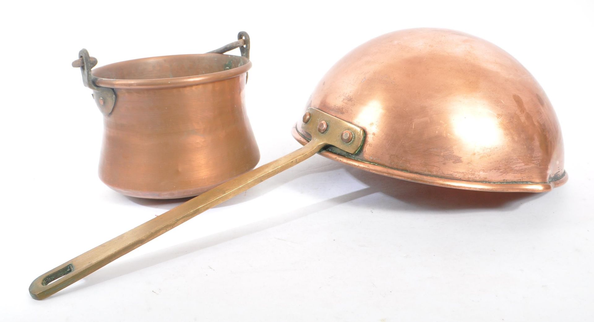 EARLY 20TH CENTURY MIDDLE EASTERN COPPER COOKING PAN / WOK - Bild 5 aus 5