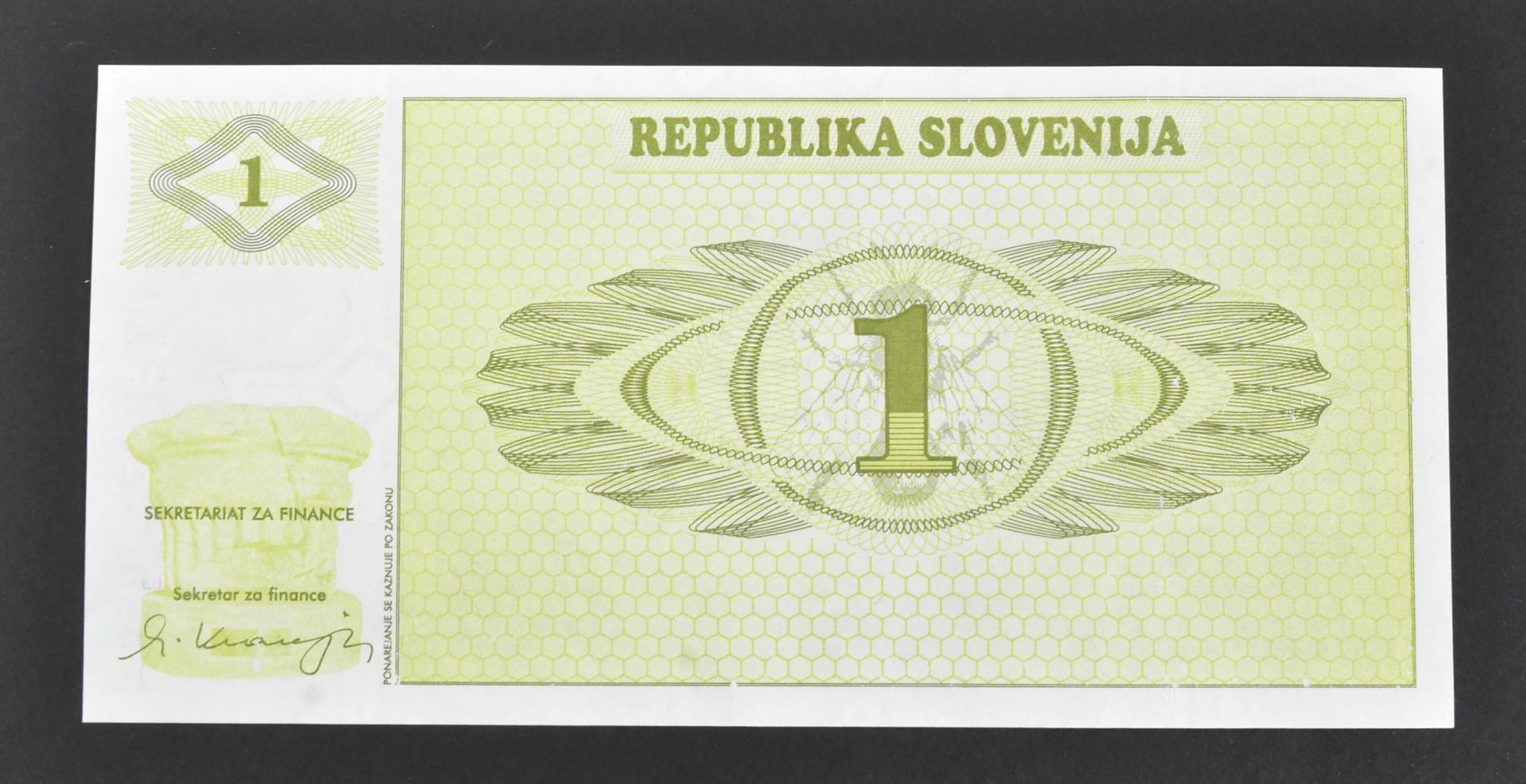 COLLECTION OF UNCIRCULATED BANK NOTES - EUROPEAN - Image 29 of 44