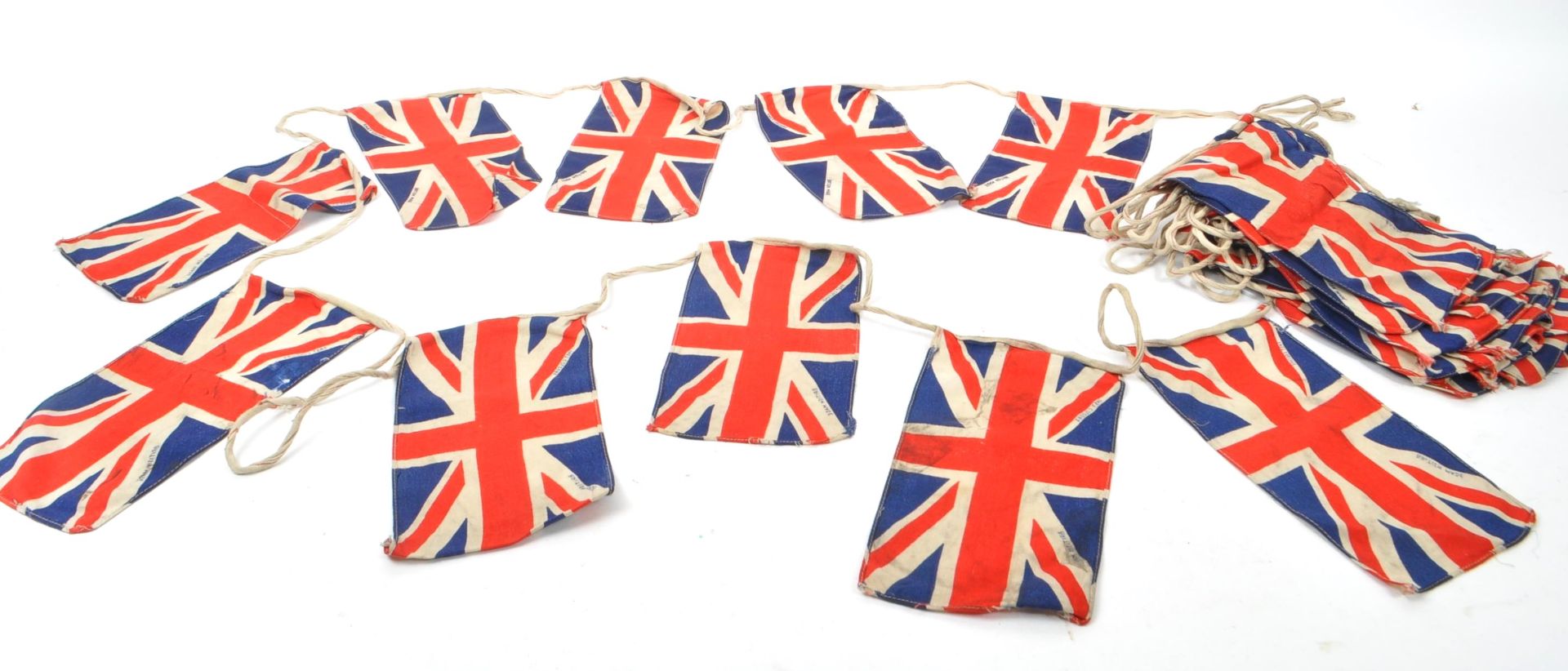 20TH CENTURY 1940S UNION JACK BRITISH FLAG BUNTING