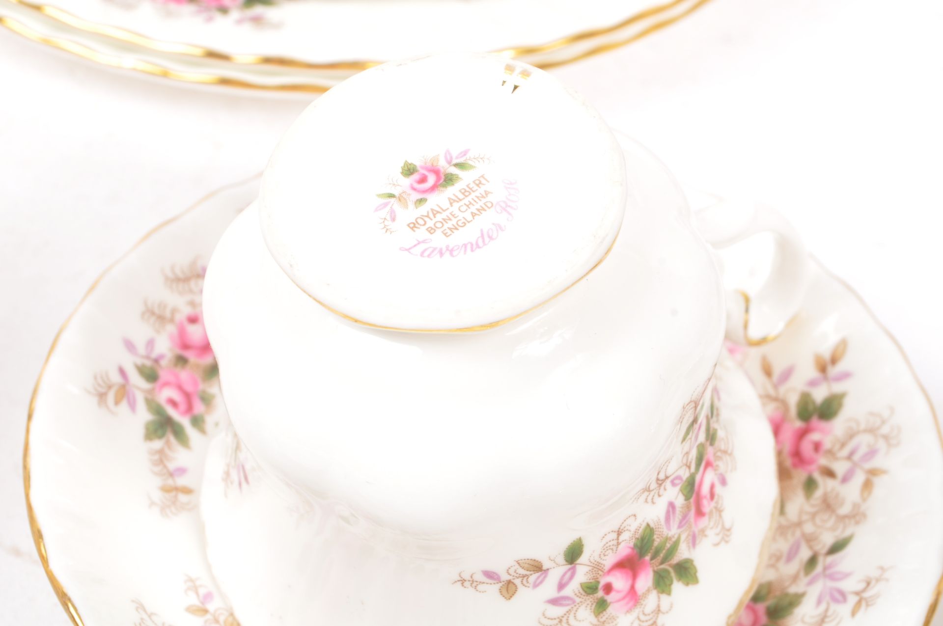 ROYAL ALBERT - OLD COUNTRY ROSES / LAVENDER ROSE - Image 8 of 9