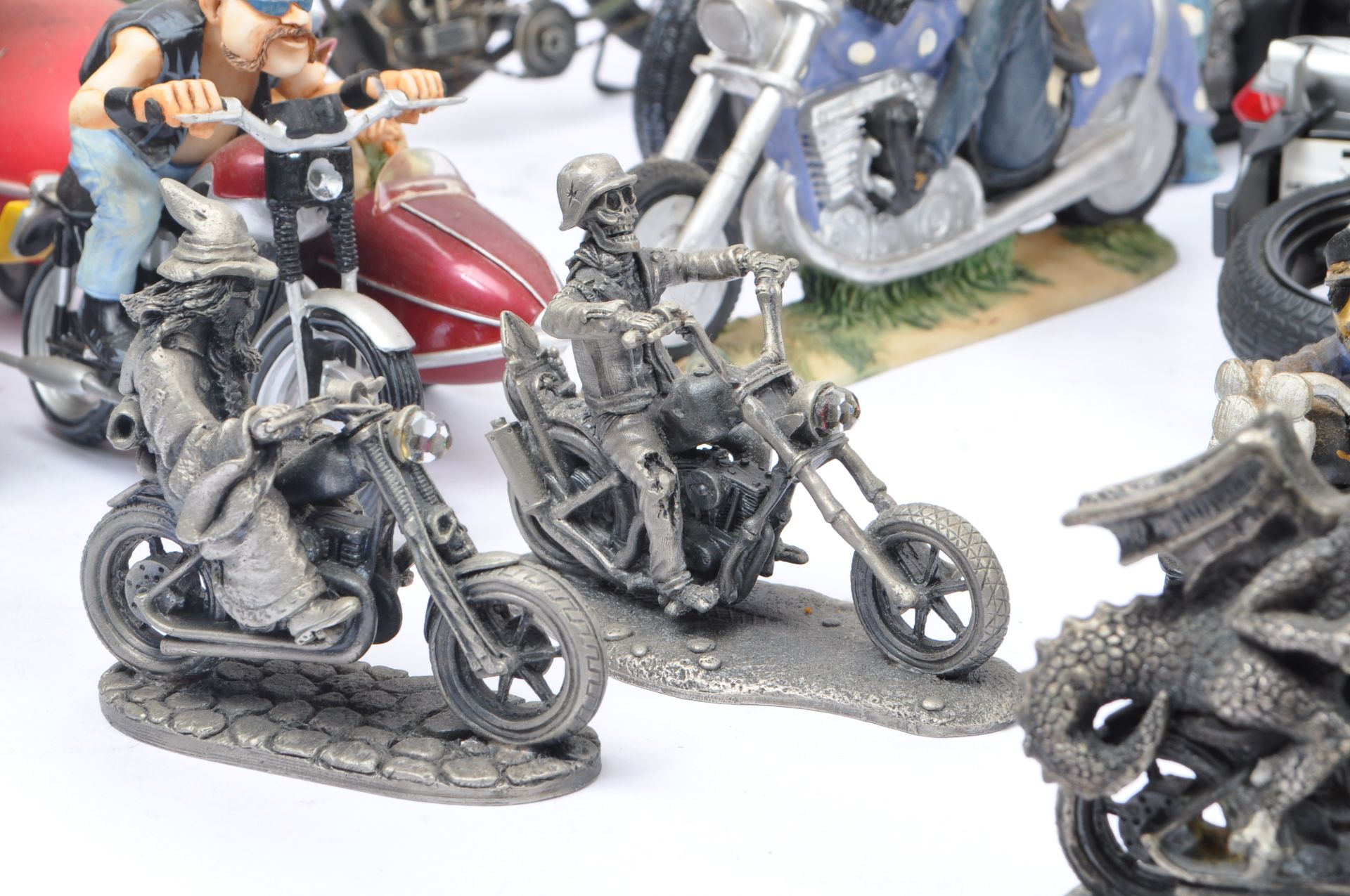 COLLECTION OF MOTORBIKE INTEREST FIGURINES - Image 3 of 7