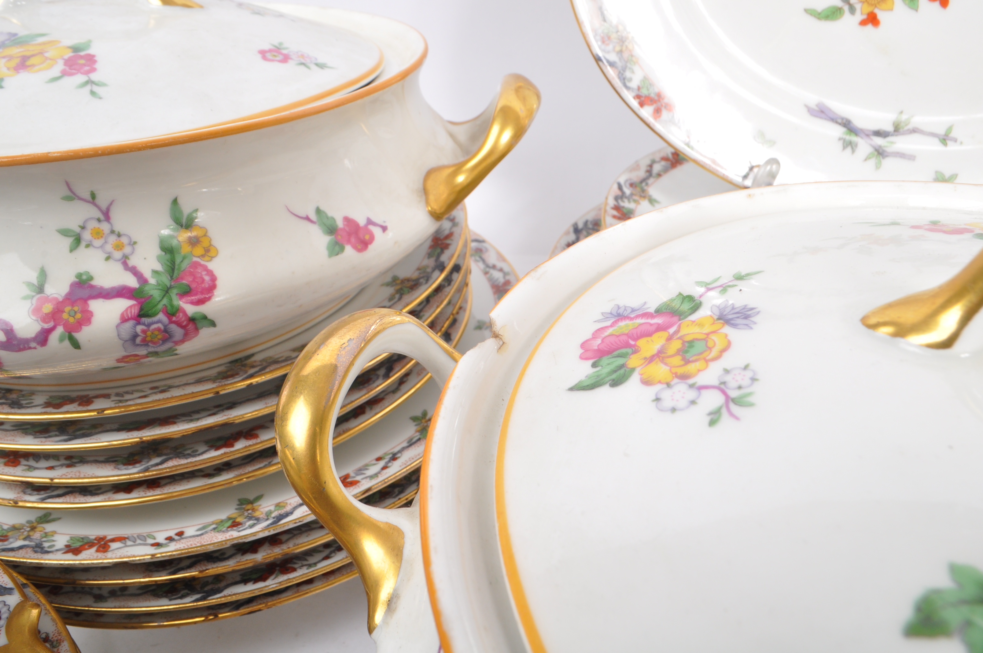 L. BERNARDAUD & CO LIMOGES FRANCE DINNER SERVICE - Image 8 of 10