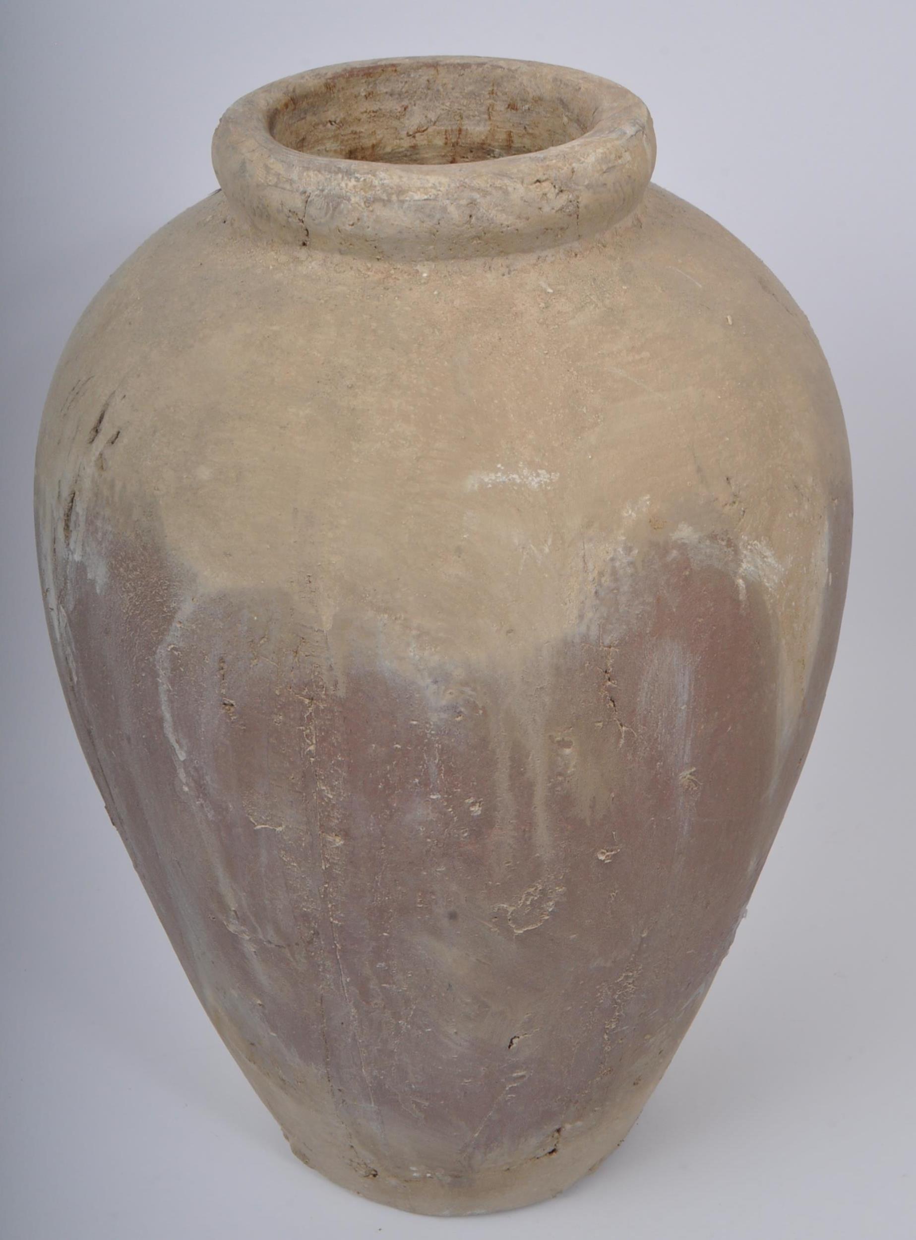 VINTAGE 20TH CENTURY CIRCA 1930S TERRACOTTA VASE - Image 2 of 5