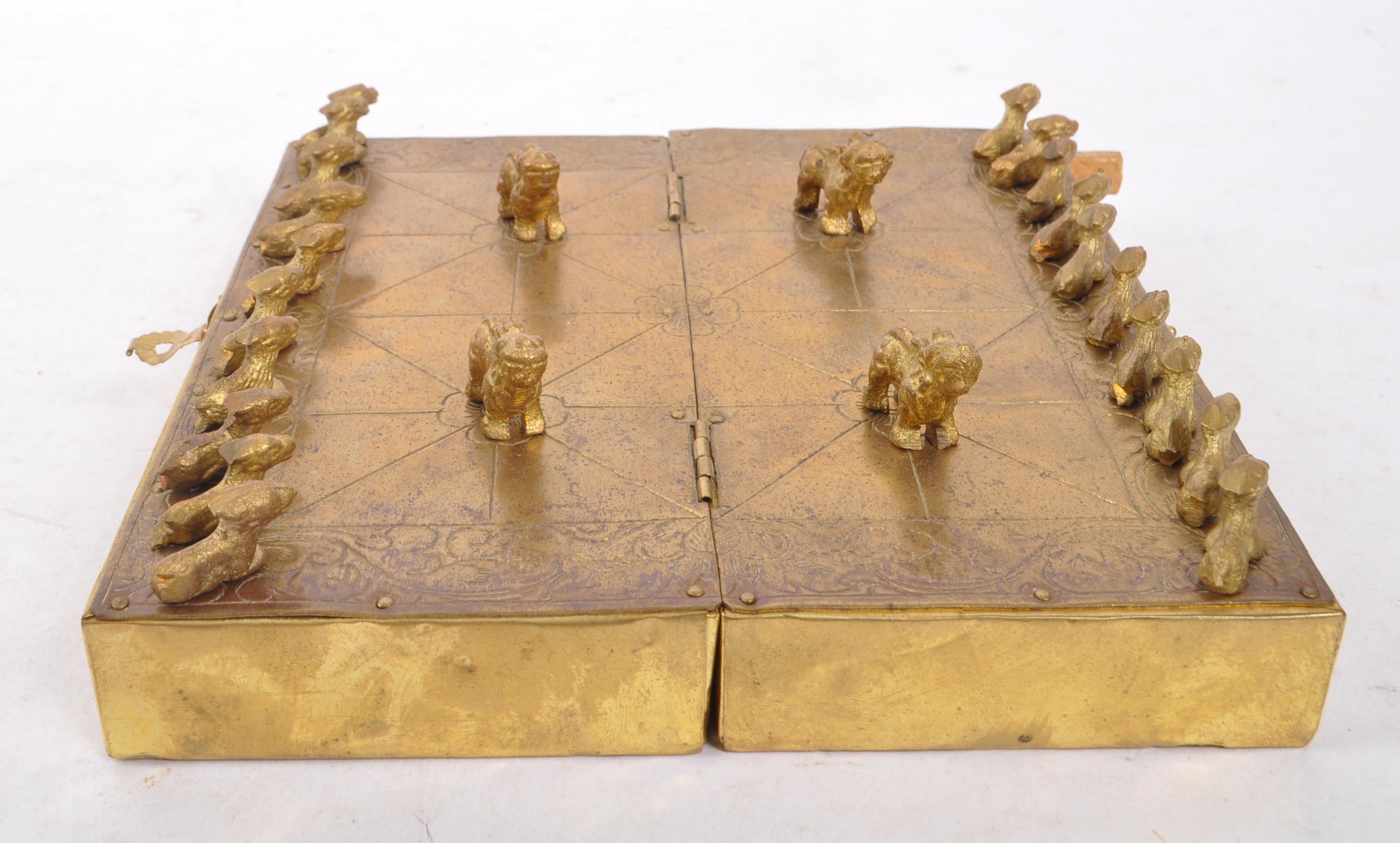 NEPALESE BRASS BAGH CHAL BOARD GAME WITH PIECES - Bild 4 aus 6