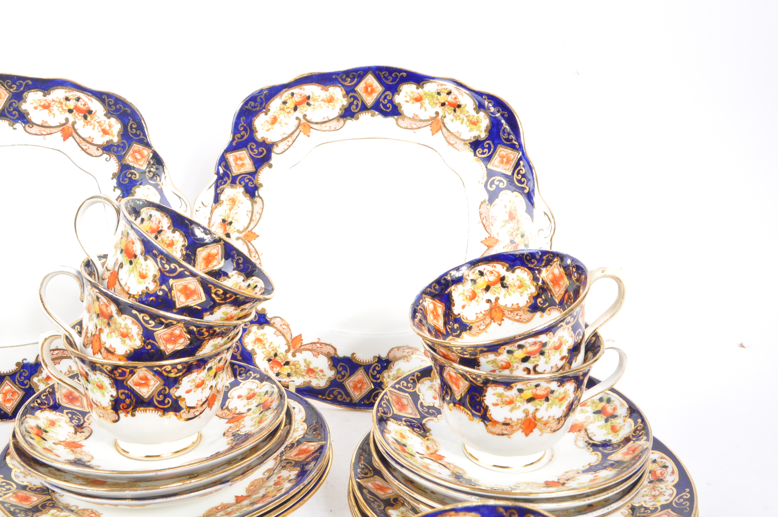 ROYAL ALBERT - IMARI 'HEIRLOOM' PATTERN CHINA TEA SERVICE - Bild 6 aus 7