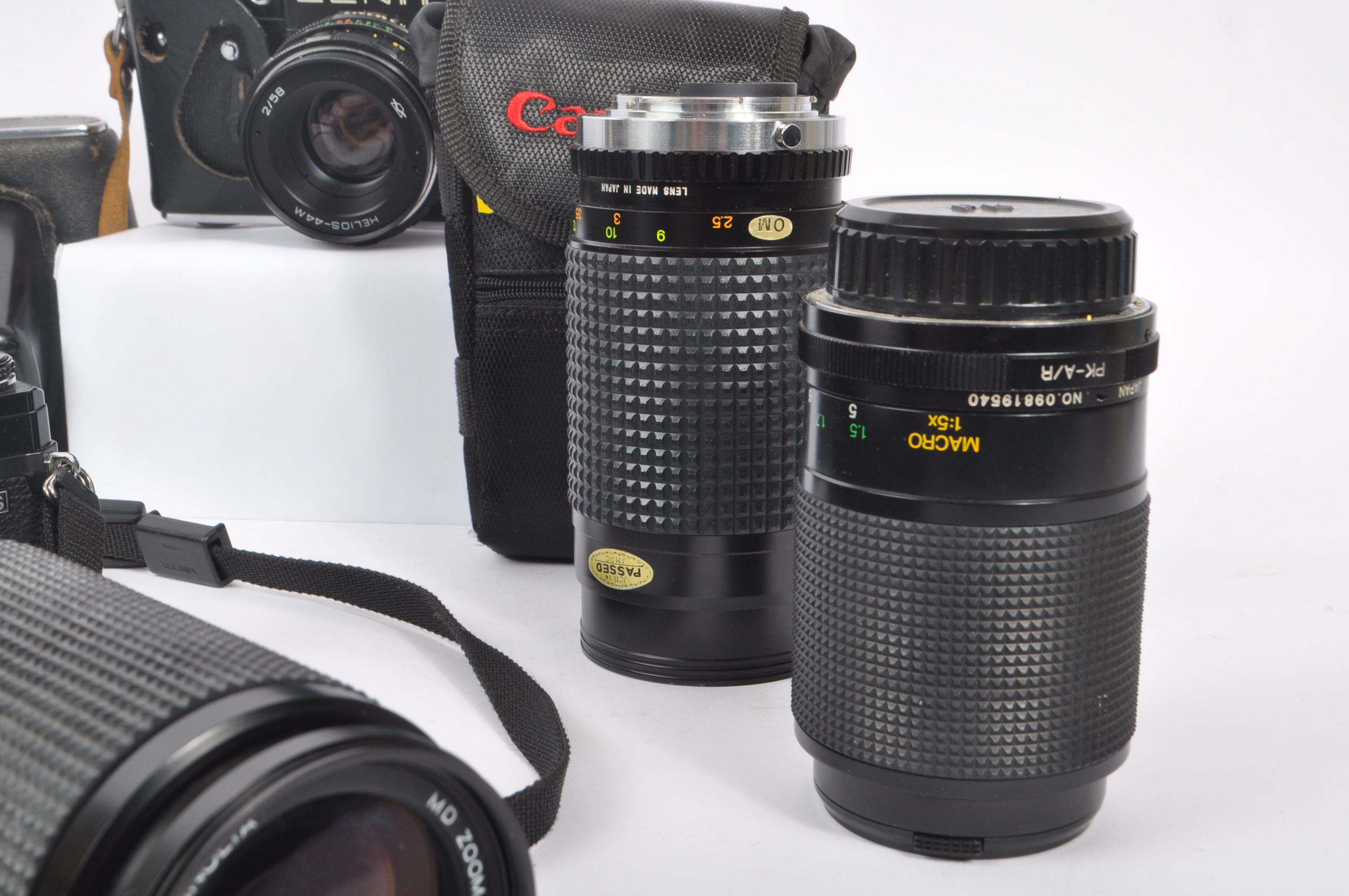 PHOTOGRAPHY INTEREST - COLLECTION OF CAMERAS & LENSES - Image 7 of 7