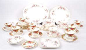 ROYAL ALBERT - OLD COUNTRY ROSES / LAVENDER ROSE