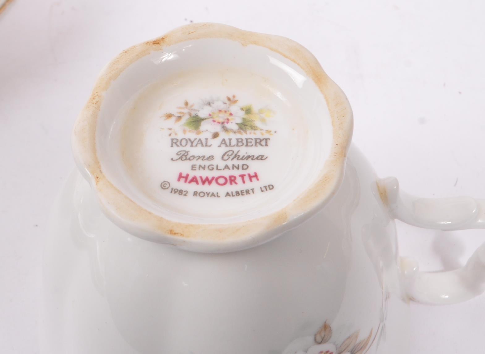 ROYAL ALBERT PORCELAIN HAYWORTH DINNER TEA AND COFFEE SERVICE - Image 6 of 8