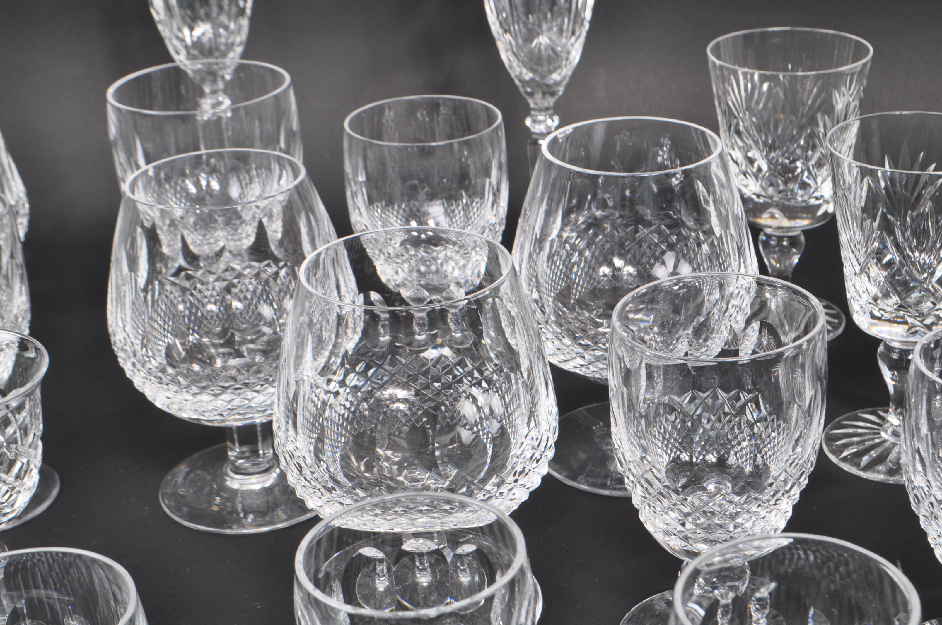 WATERFORD CRYSTAL - COLLECTION OF IRISH DRINKING GLASSES - Image 6 of 14