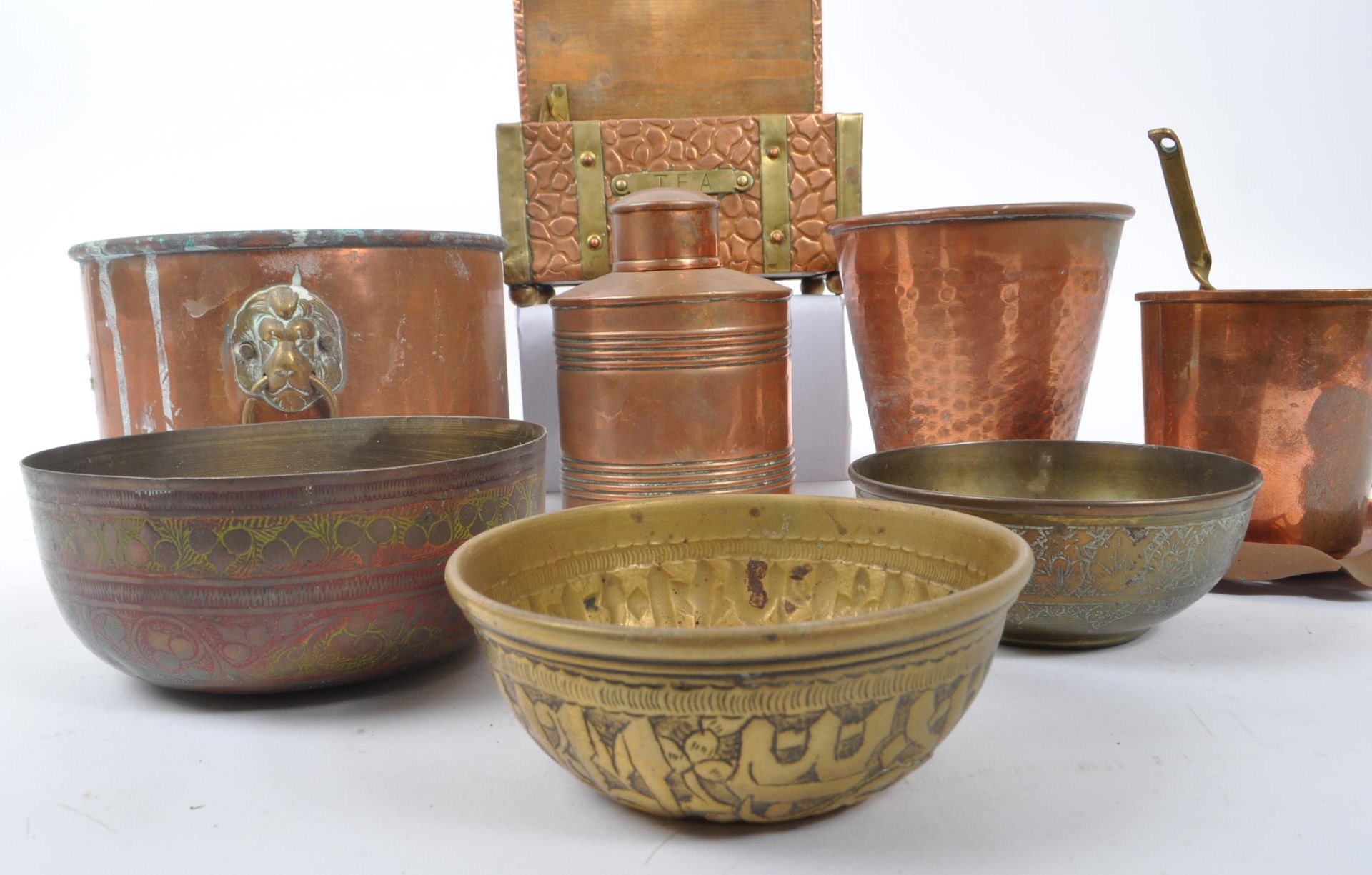 COLLECTION OF COPPER DECORATIVE CURIOS - Image 4 of 6