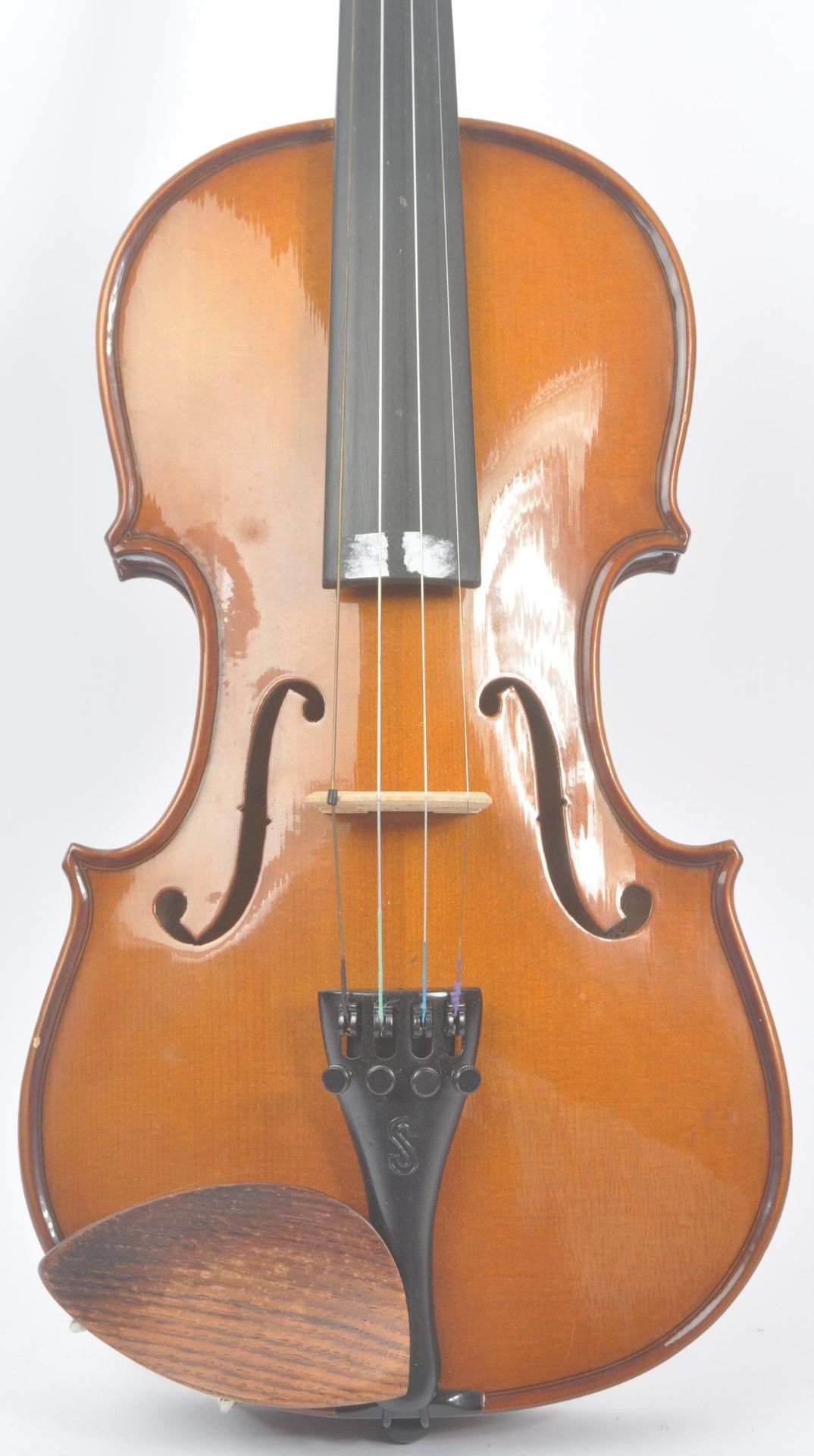 STENTOR - 20TH CENTURY 3/4 STUDENT I VIOLIN W/ BOW AND CASE - Image 3 of 7