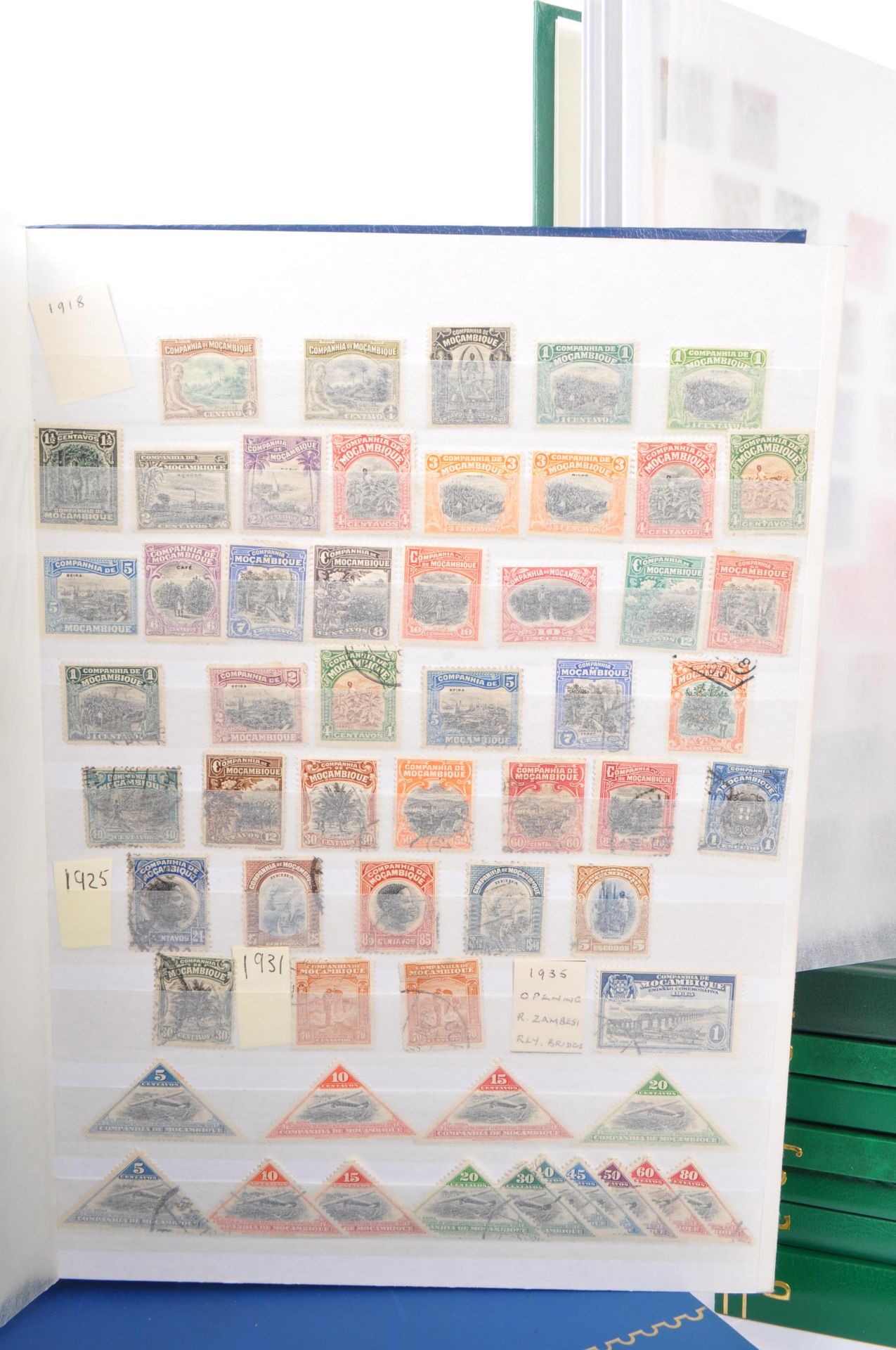 COLLECTION OF 19TH & 20TH CENTURY FOREIGN STAMPS - Bild 2 aus 7