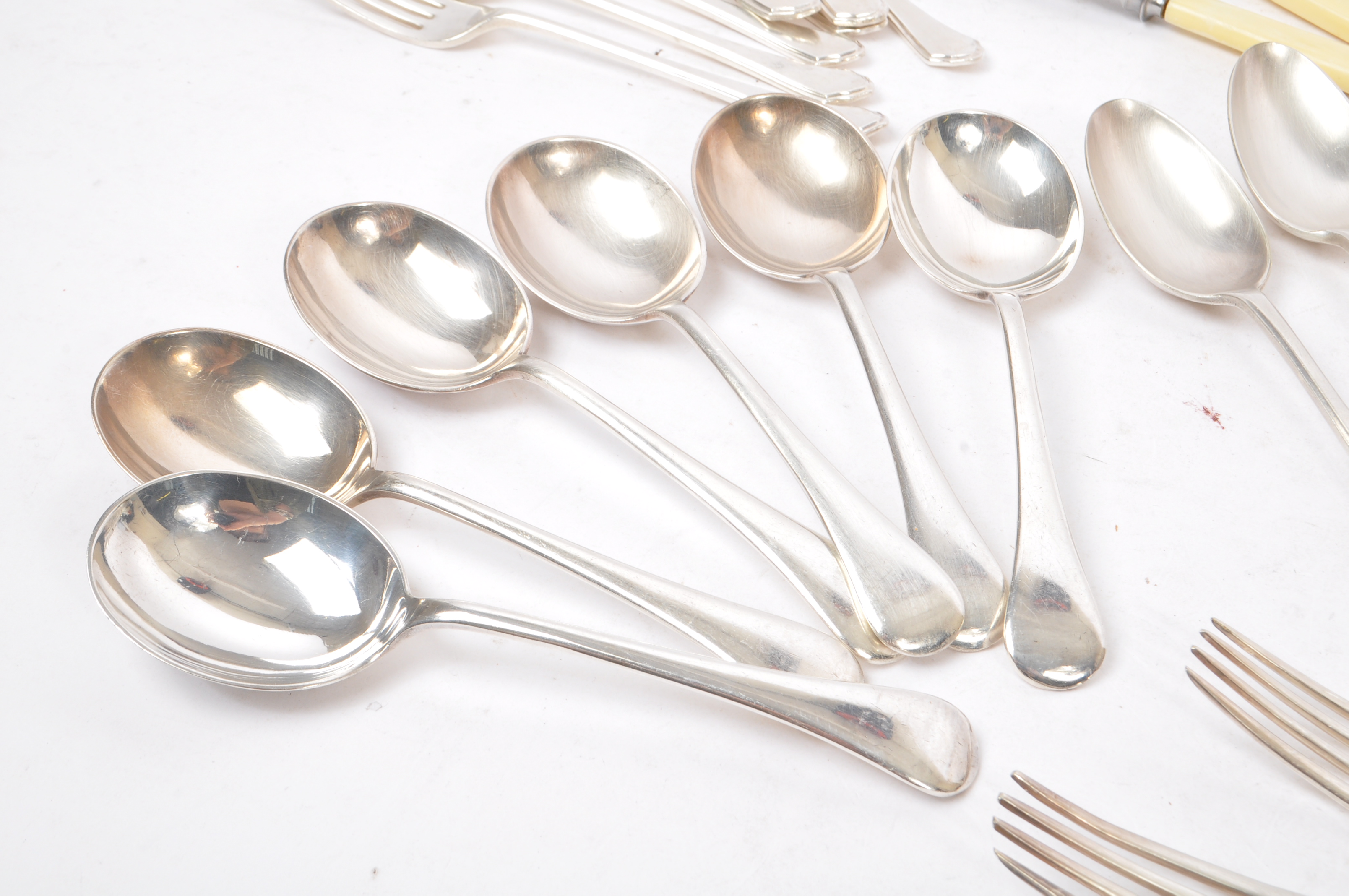 MAPPIN & WEBB - MID 20TH CENTURY CANTEEN OF CUTLERY - Image 13 of 21