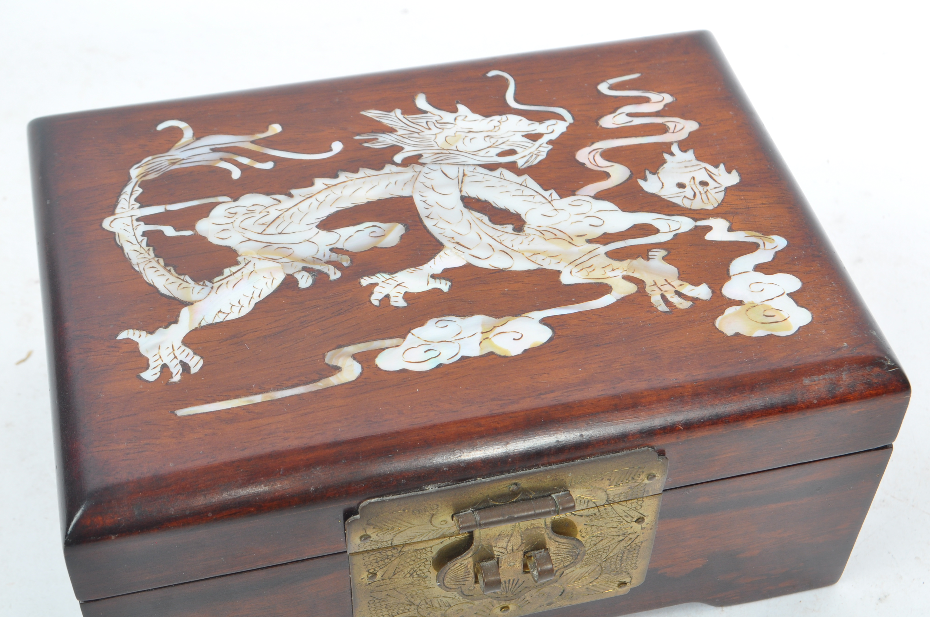 TWO 20TH CENTURY CHINESE ASIAN INLAID JEWELLERY BOXES - Image 7 of 8