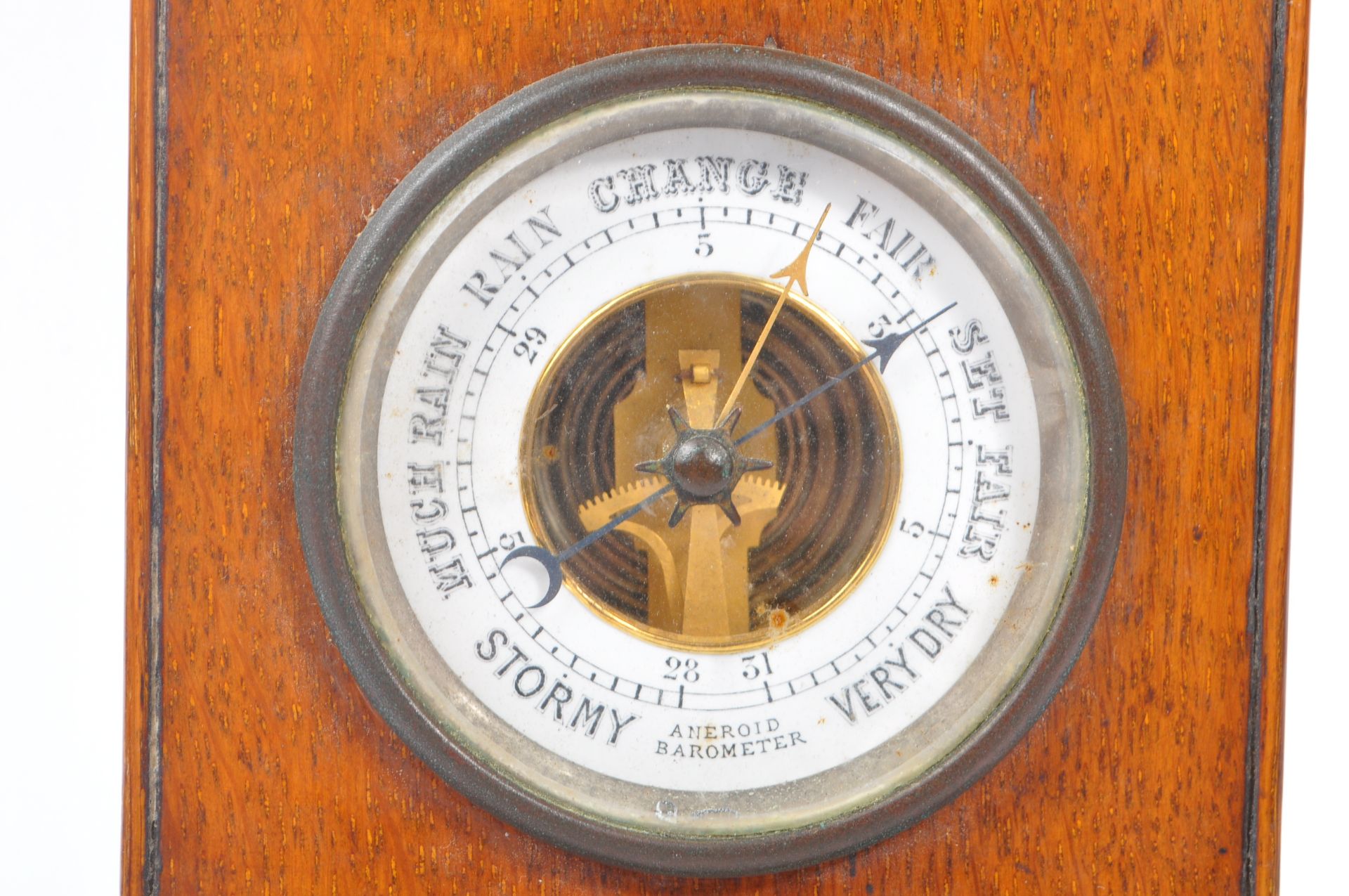 EARLY 20TH CENTURY OAK MANTEL CLOCK BAROMETER - Image 6 of 7