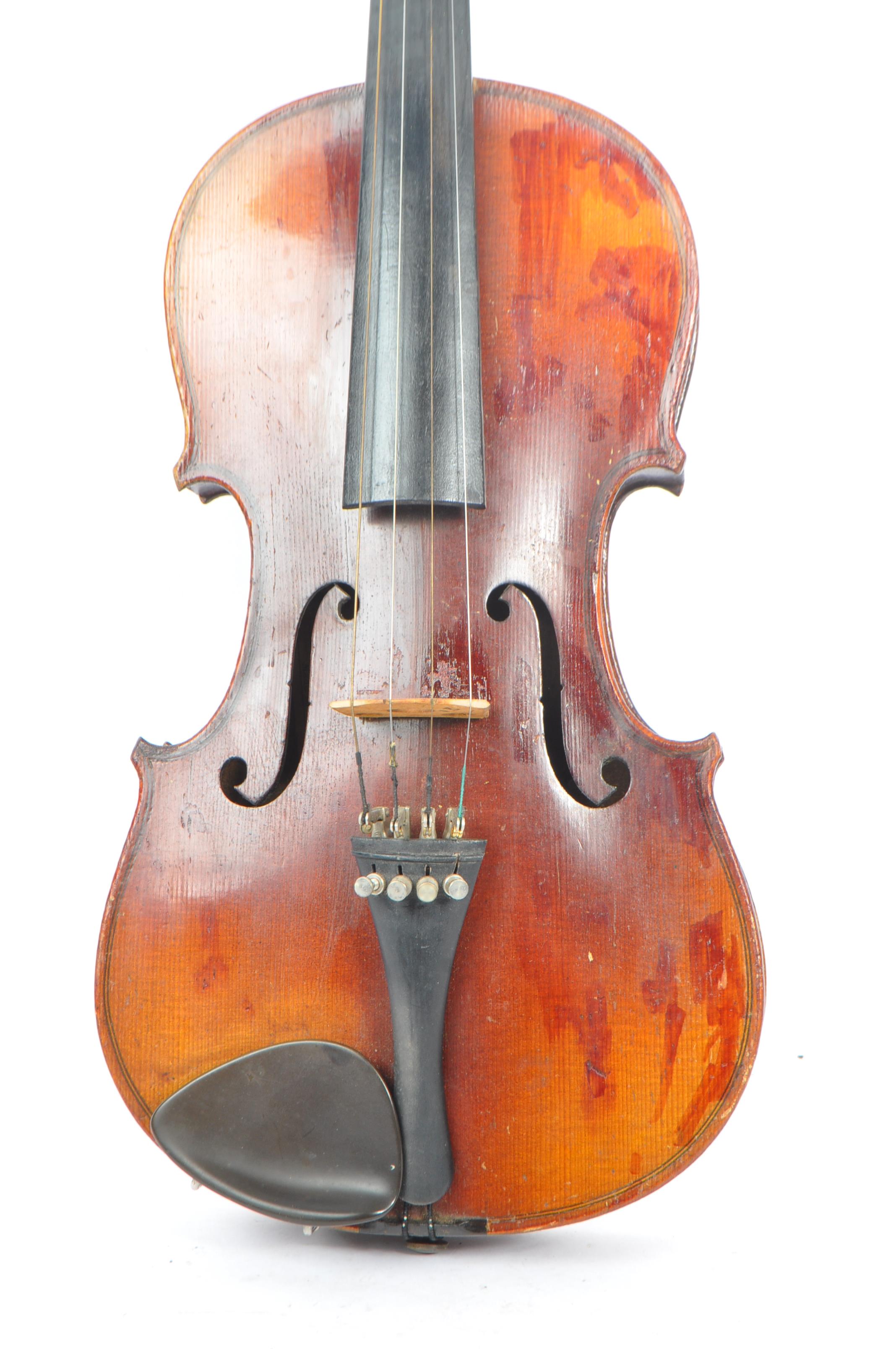 20TH CENTURY 4/4 VIOLIN WITH TWO BOWS AND CASE - Image 3 of 10