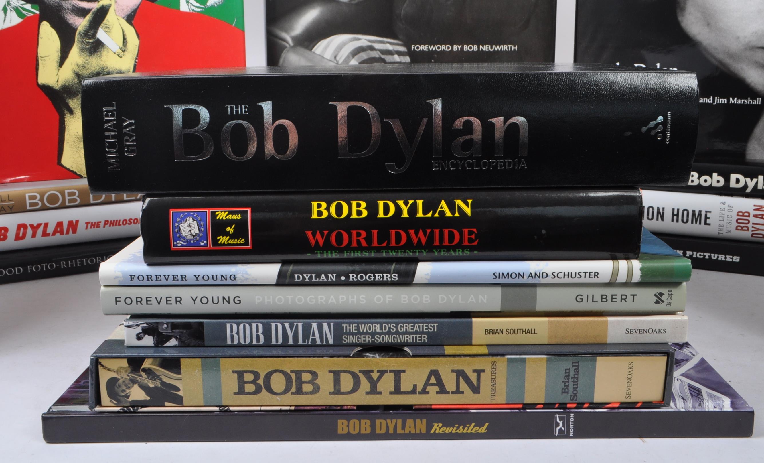 BOB DYLAN - COLLECTION OF MUSIC REFERENCE BOOK - Image 5 of 10
