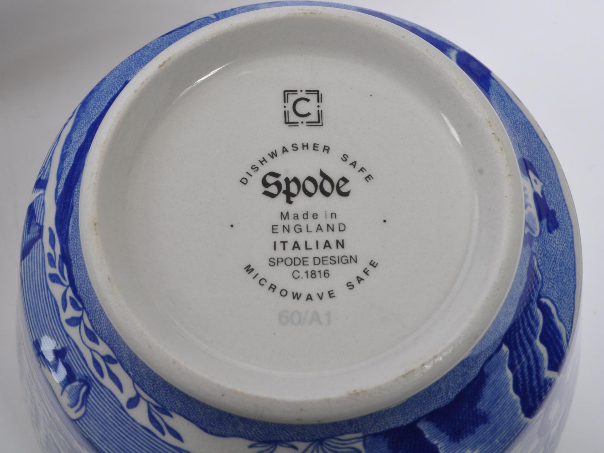 SPODE - ITALIAN DESIGN - CONTEMPORARY DINNER SERVICE - Image 9 of 9