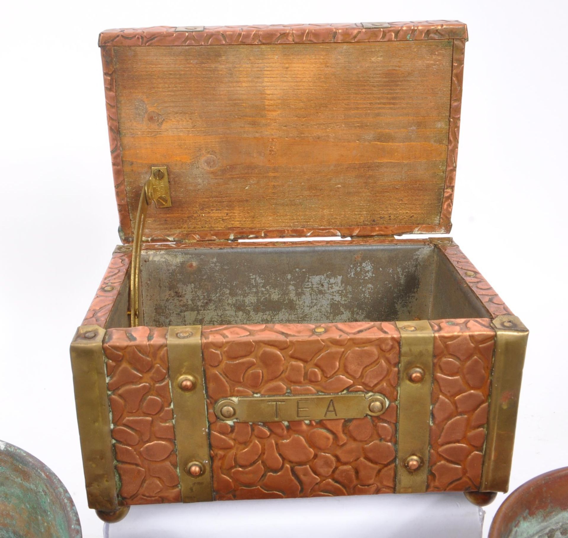 COLLECTION OF COPPER DECORATIVE CURIOS - Image 2 of 6