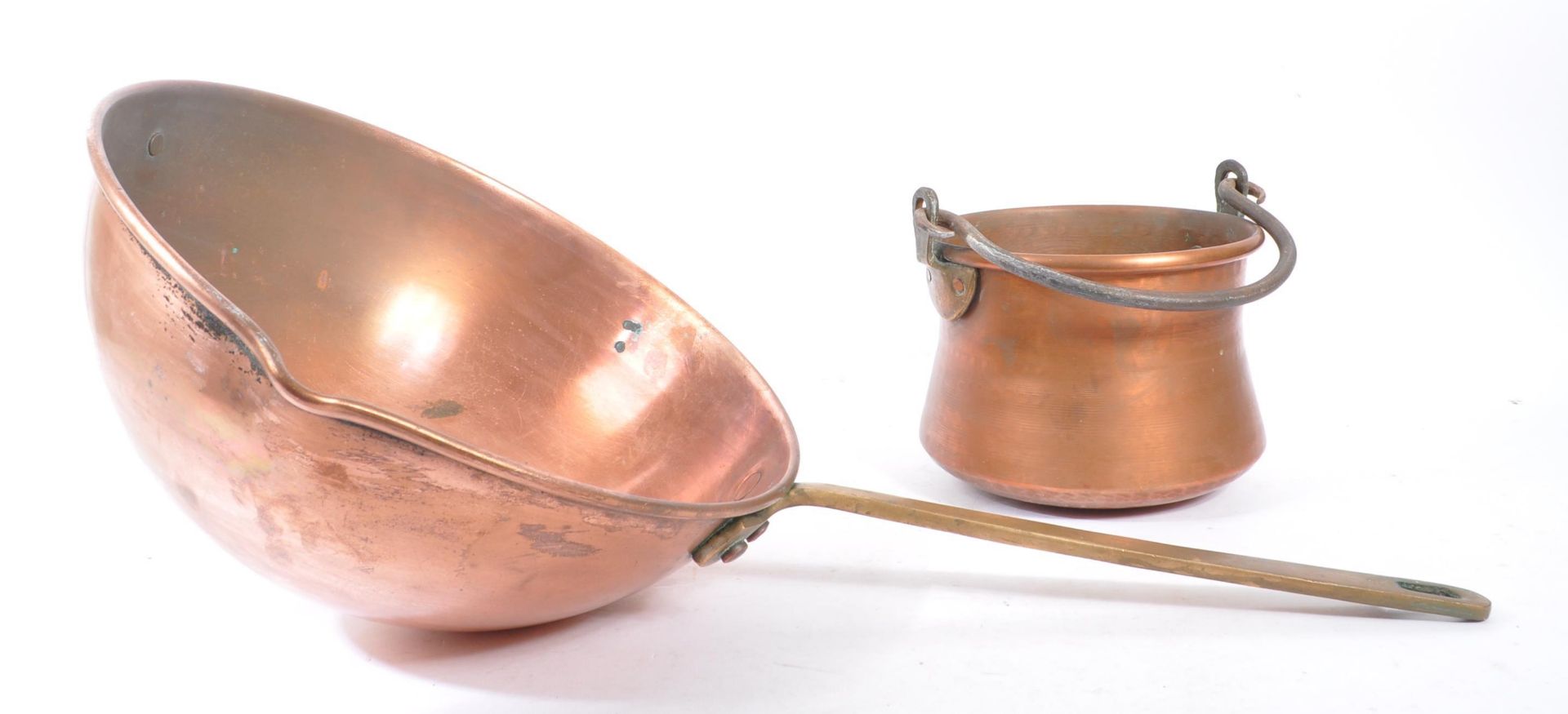 EARLY 20TH CENTURY MIDDLE EASTERN COPPER COOKING PAN / WOK