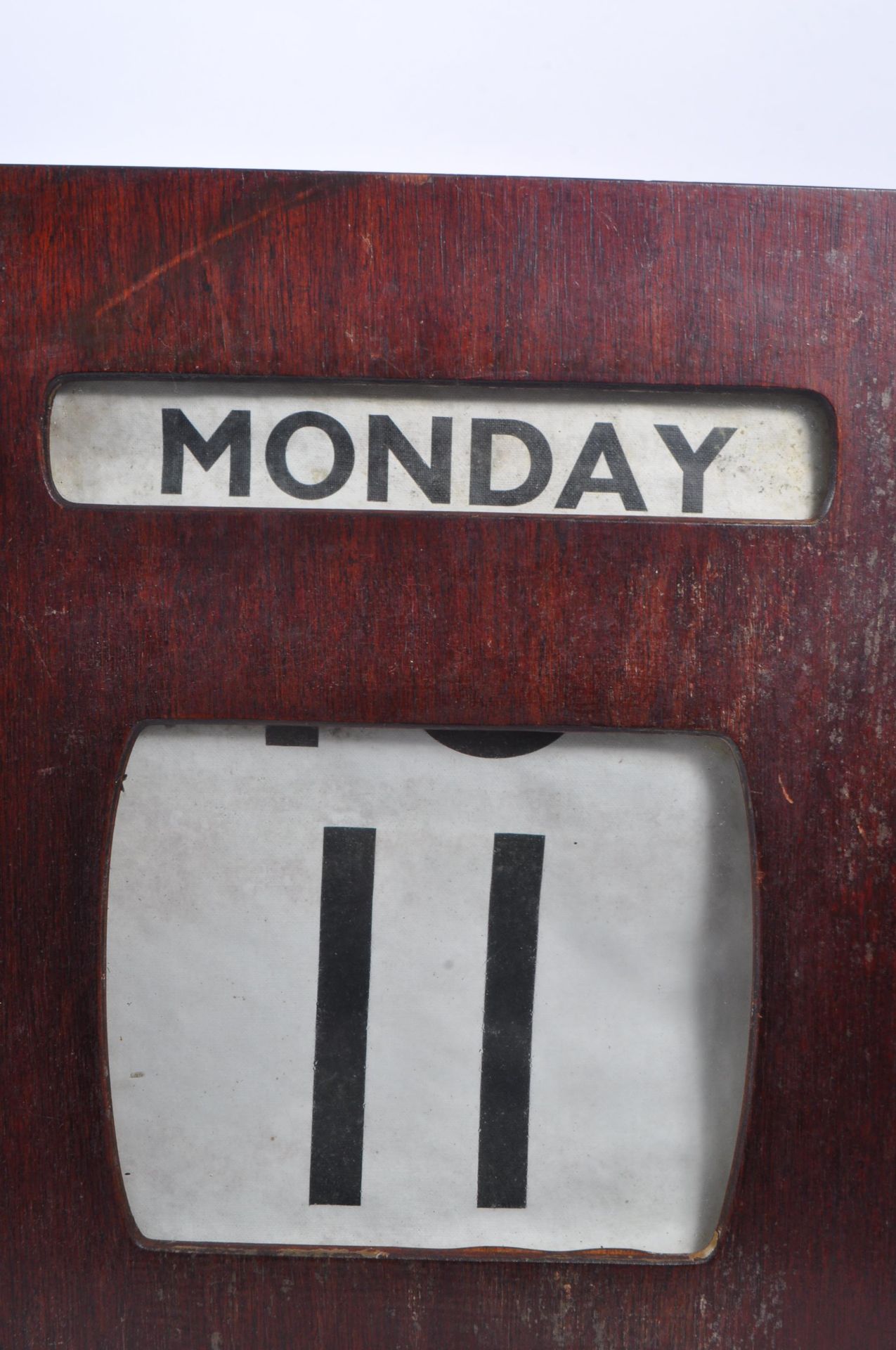 LARGE EARLY / MID CENTURY WALL MOUNTED PERPETUAL CALENDAR - Image 6 of 6