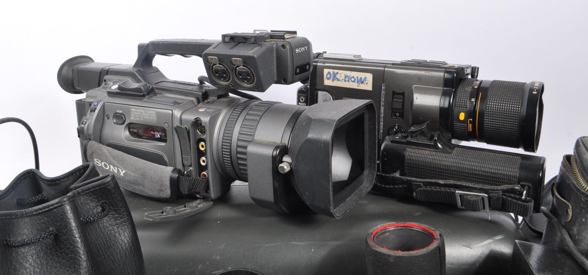 LARGE COLLECTION OF DIGITAL CAMCORDERS - Image 3 of 8