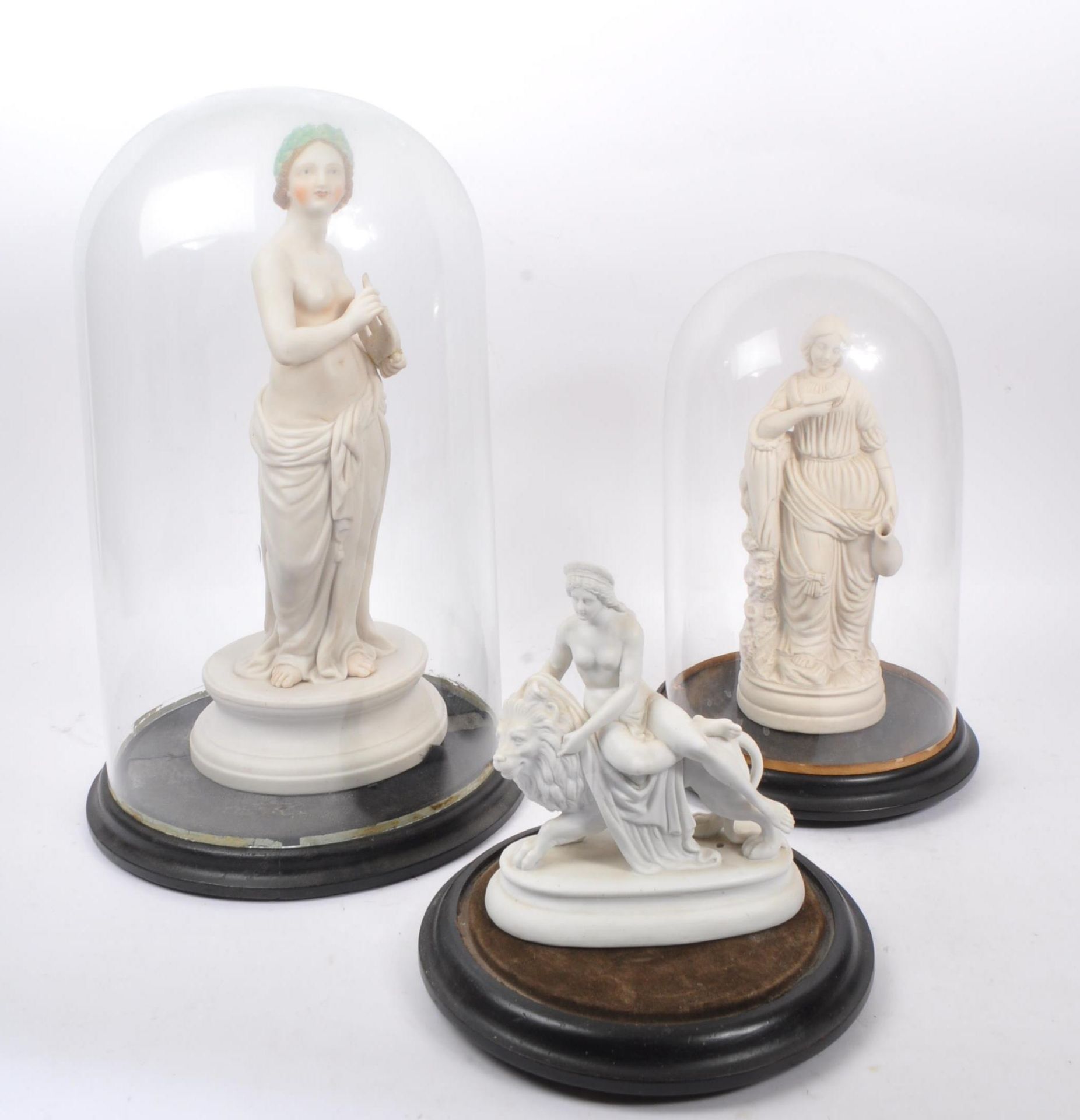 THREE VINTAGE 20TH CENTURY WHITE PORCELAIN STATUES - Image 2 of 11