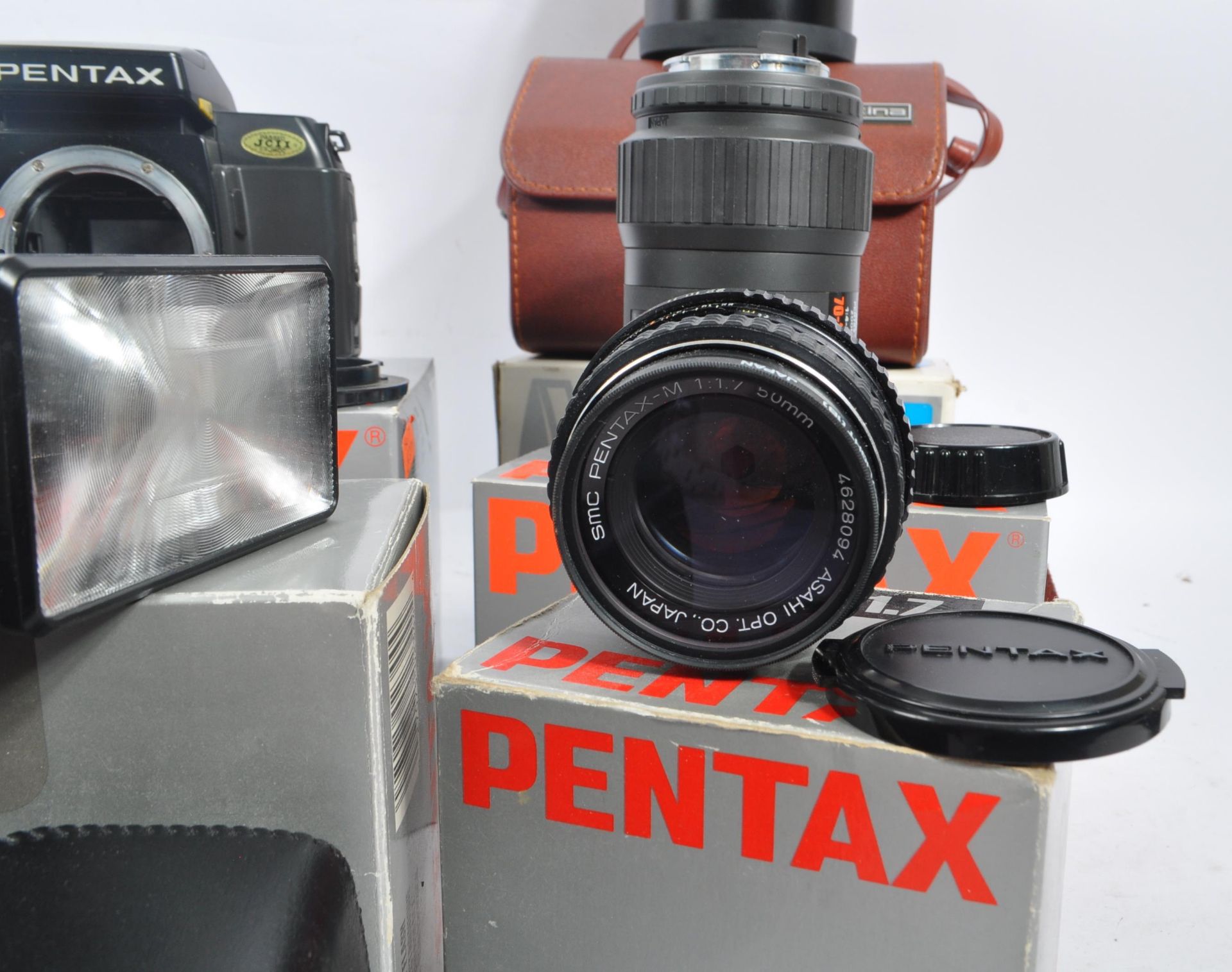 PENTAX - 1980S BOXED SFX SLR CAMERA & LENSES - Image 4 of 8