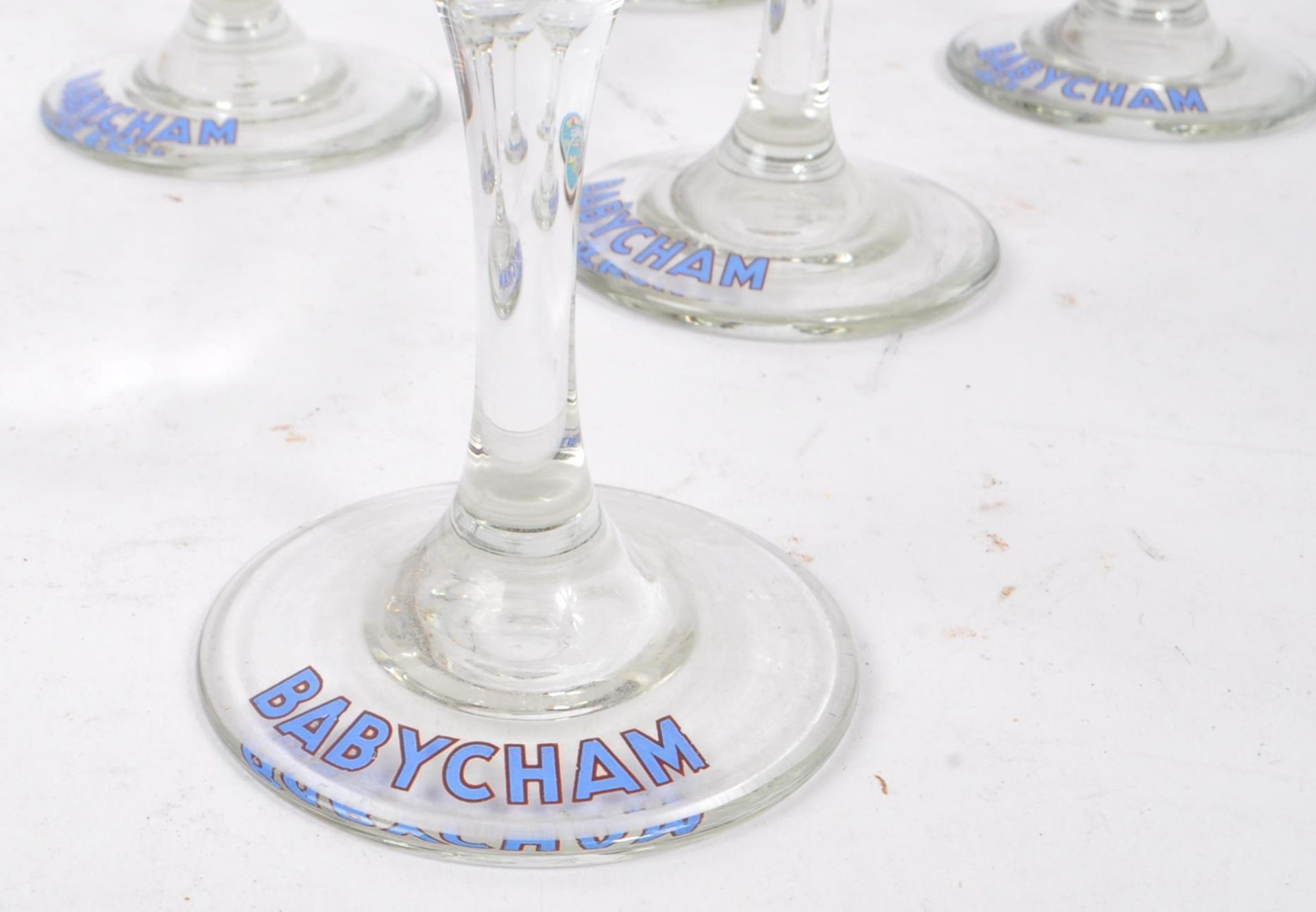 BABYCHAM - COLLECTION OF BRANDED DRINKING GLASSES - Image 6 of 7