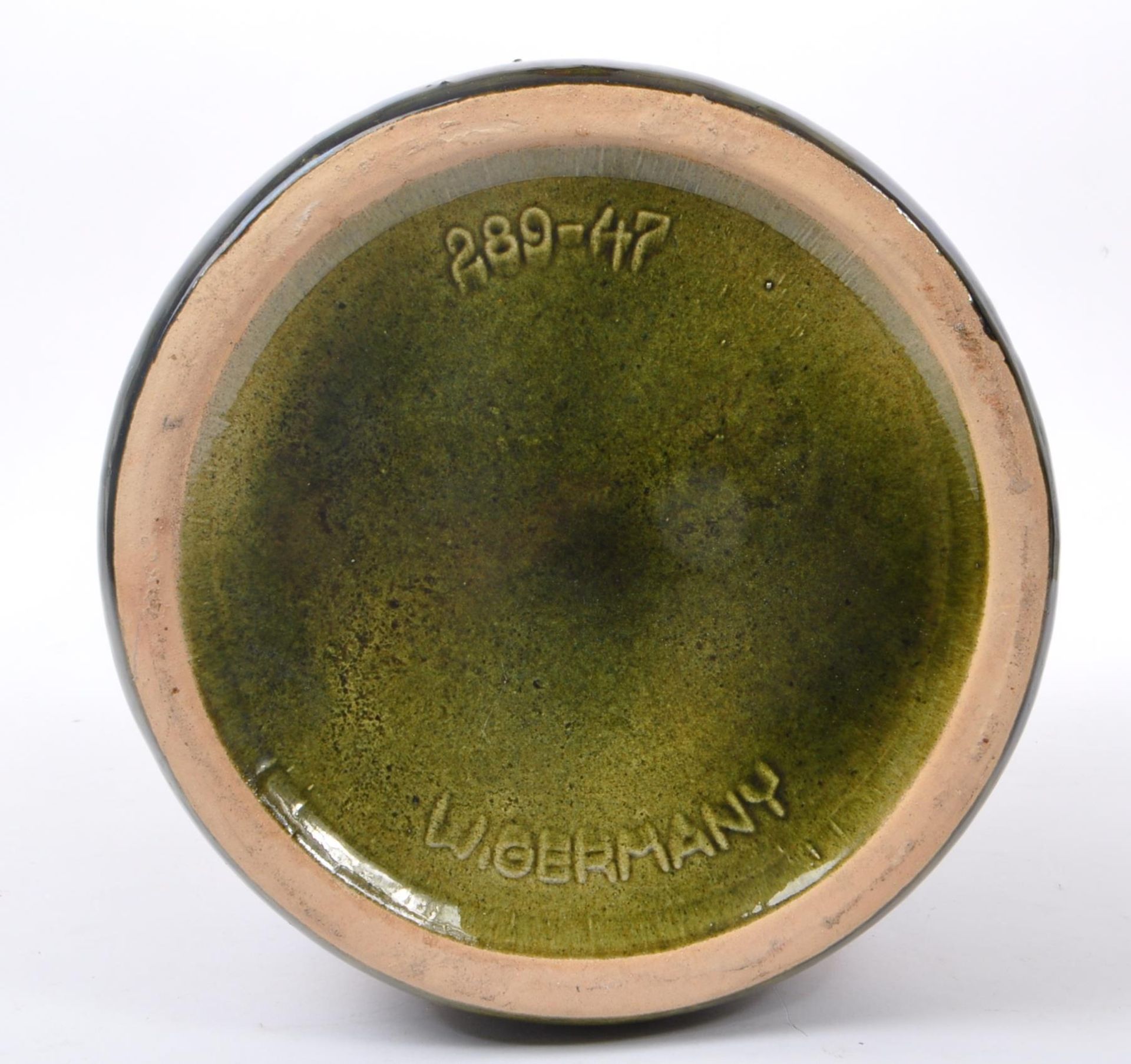 COLLECTION OF MID CENTURY WEST GERMAN POTS - Image 6 of 7