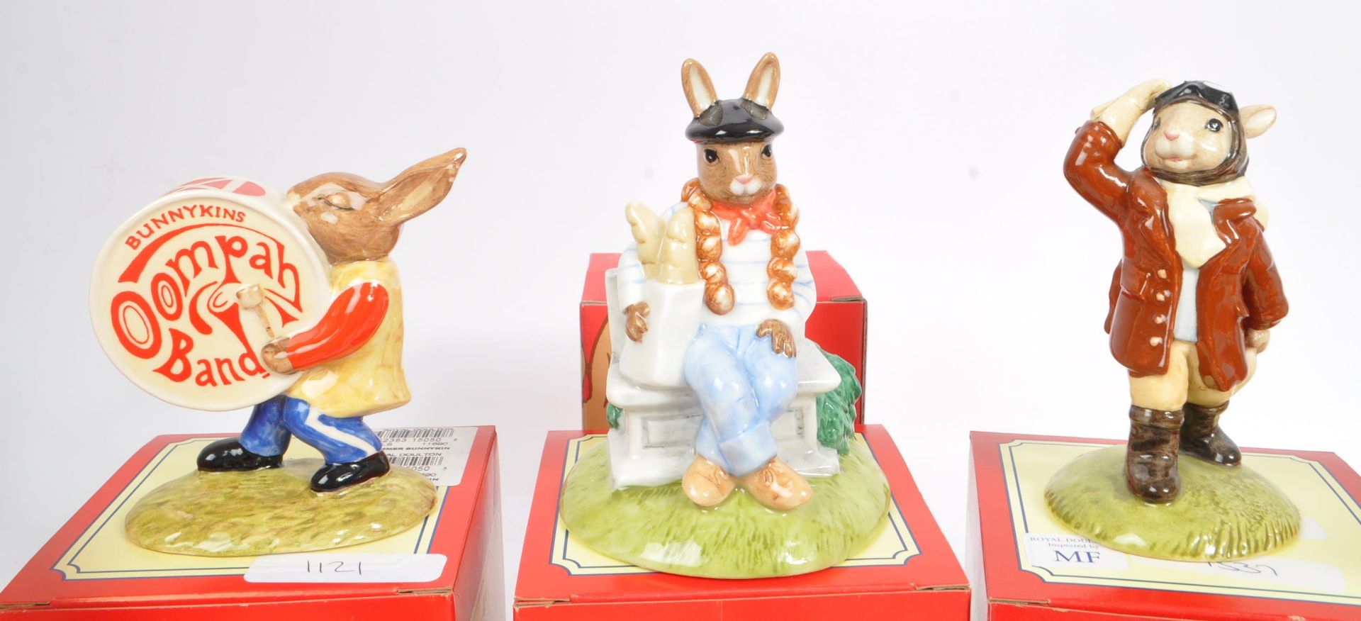 ROYAL DOULTON - BUNNYKINS - COLLECTION OF PORCELAIN FIGURES - Bild 2 aus 6