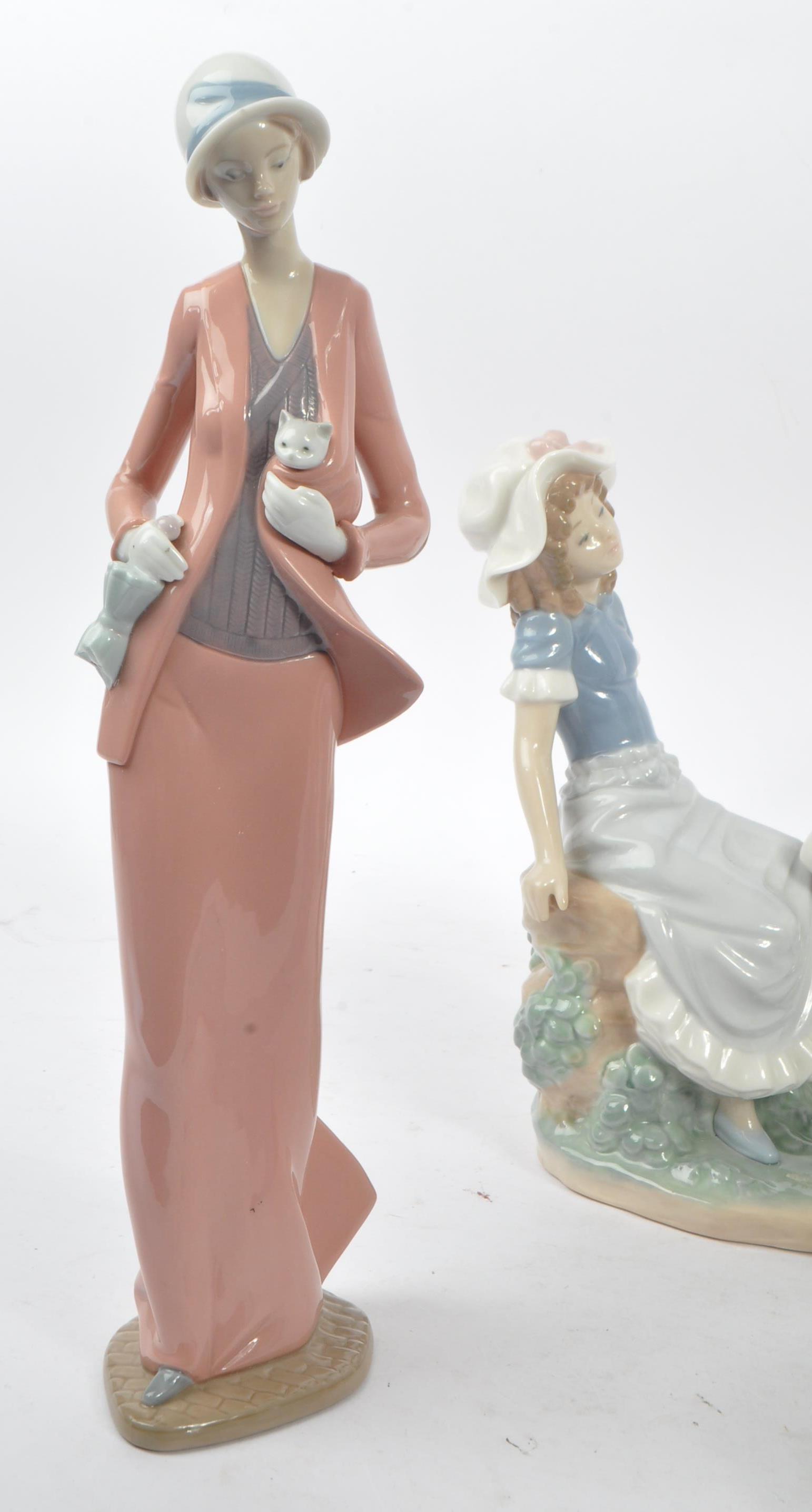NAO BY LLADRO - COLLECTION OF FIVE PORCELAIN FIGURES - Image 2 of 9