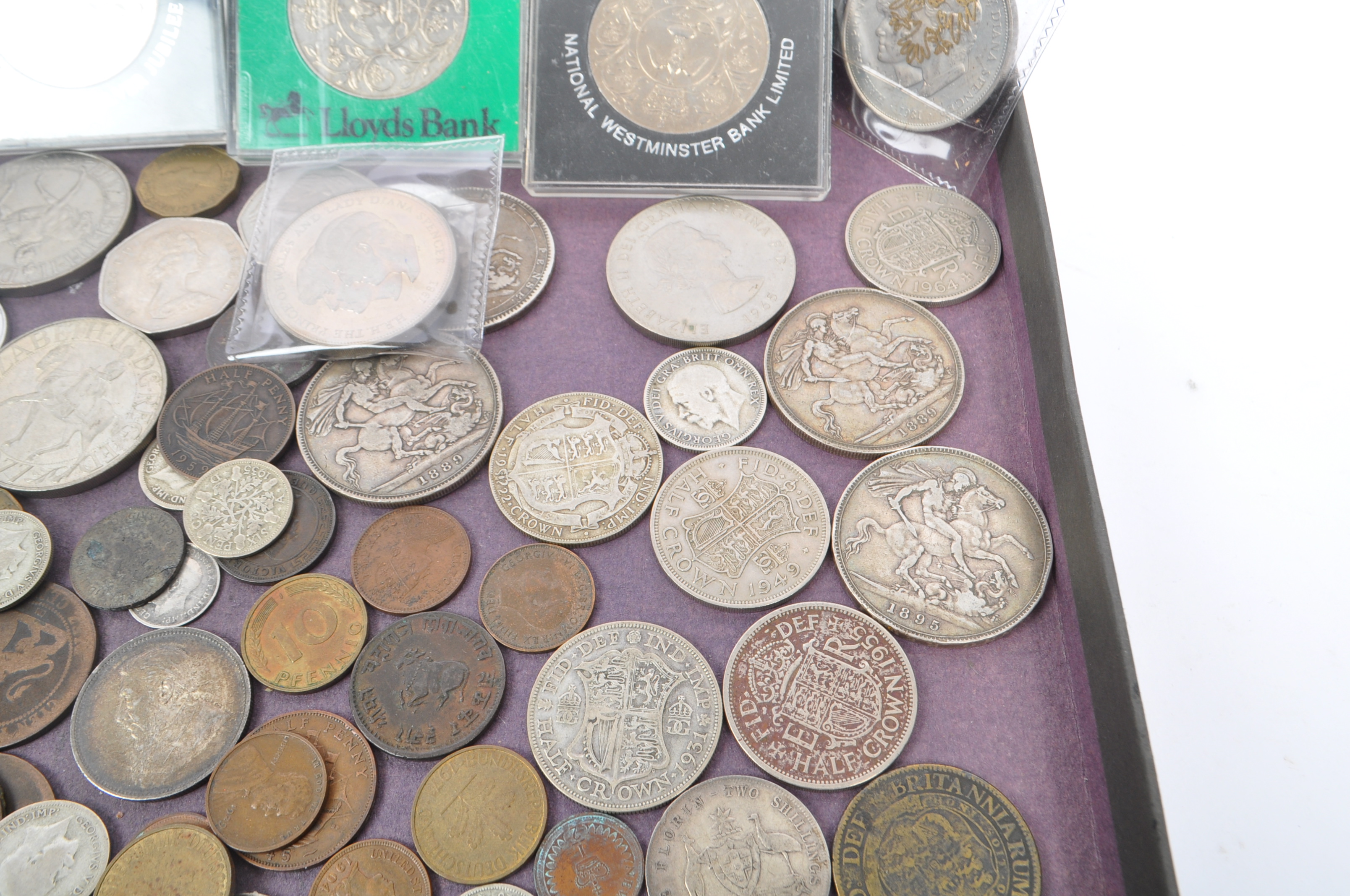 COLLECTION OF BRITISH AND FOREIGN COINS - Image 4 of 7