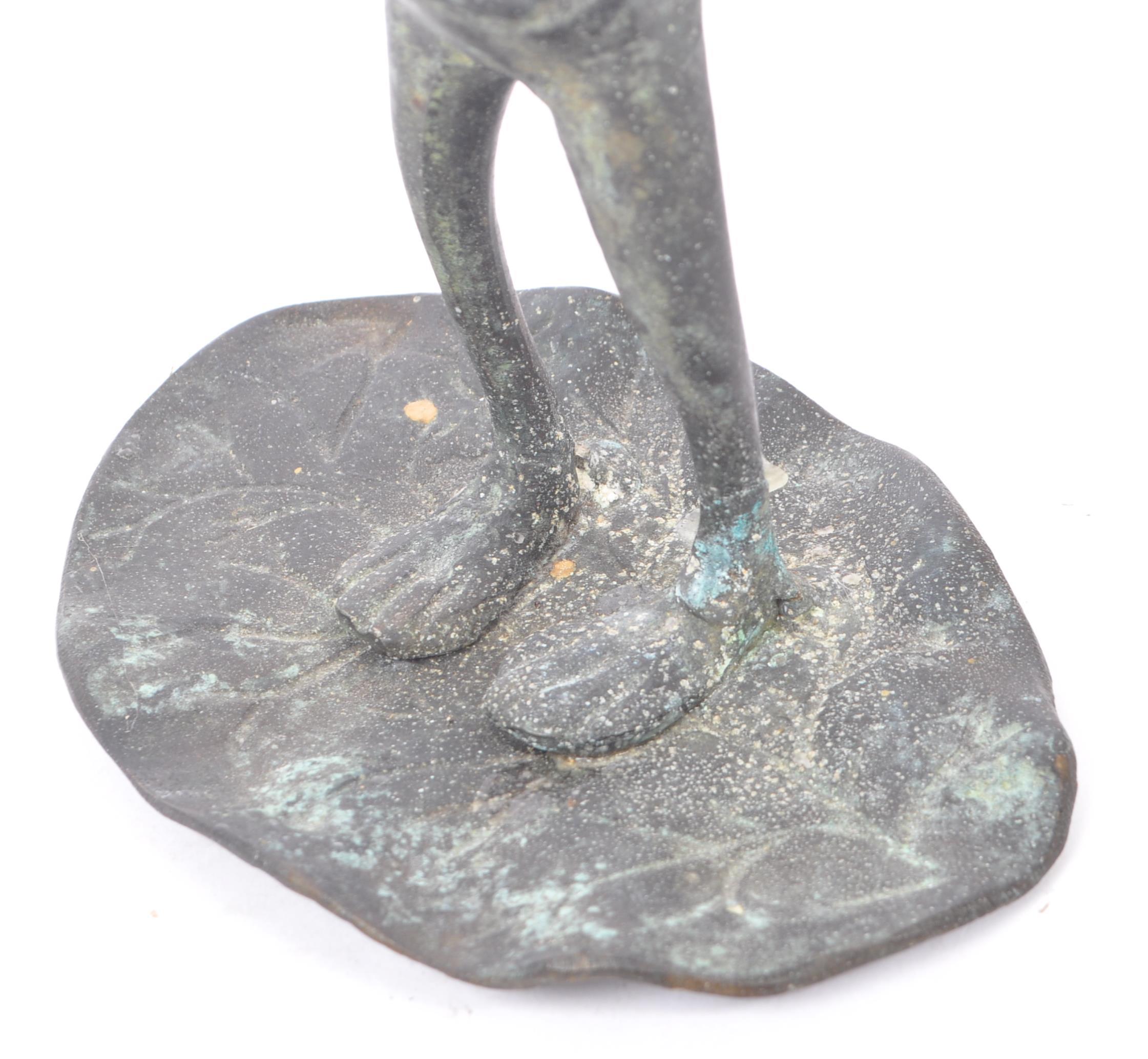 BRONZE HOLLOW FROG CANDLESTICK HOLDER - Image 6 of 7